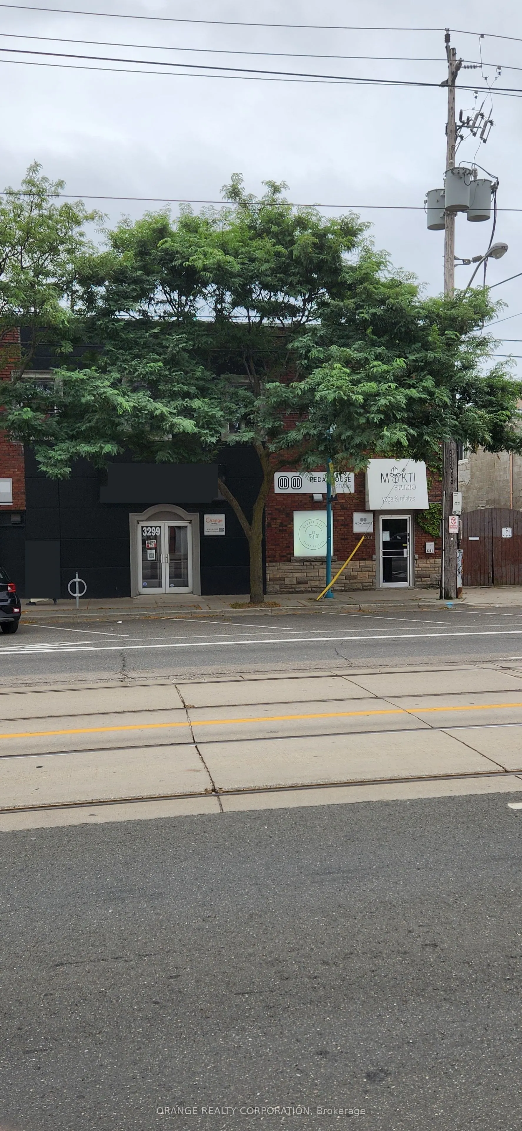 3299 lake shore Boulevard W, #102