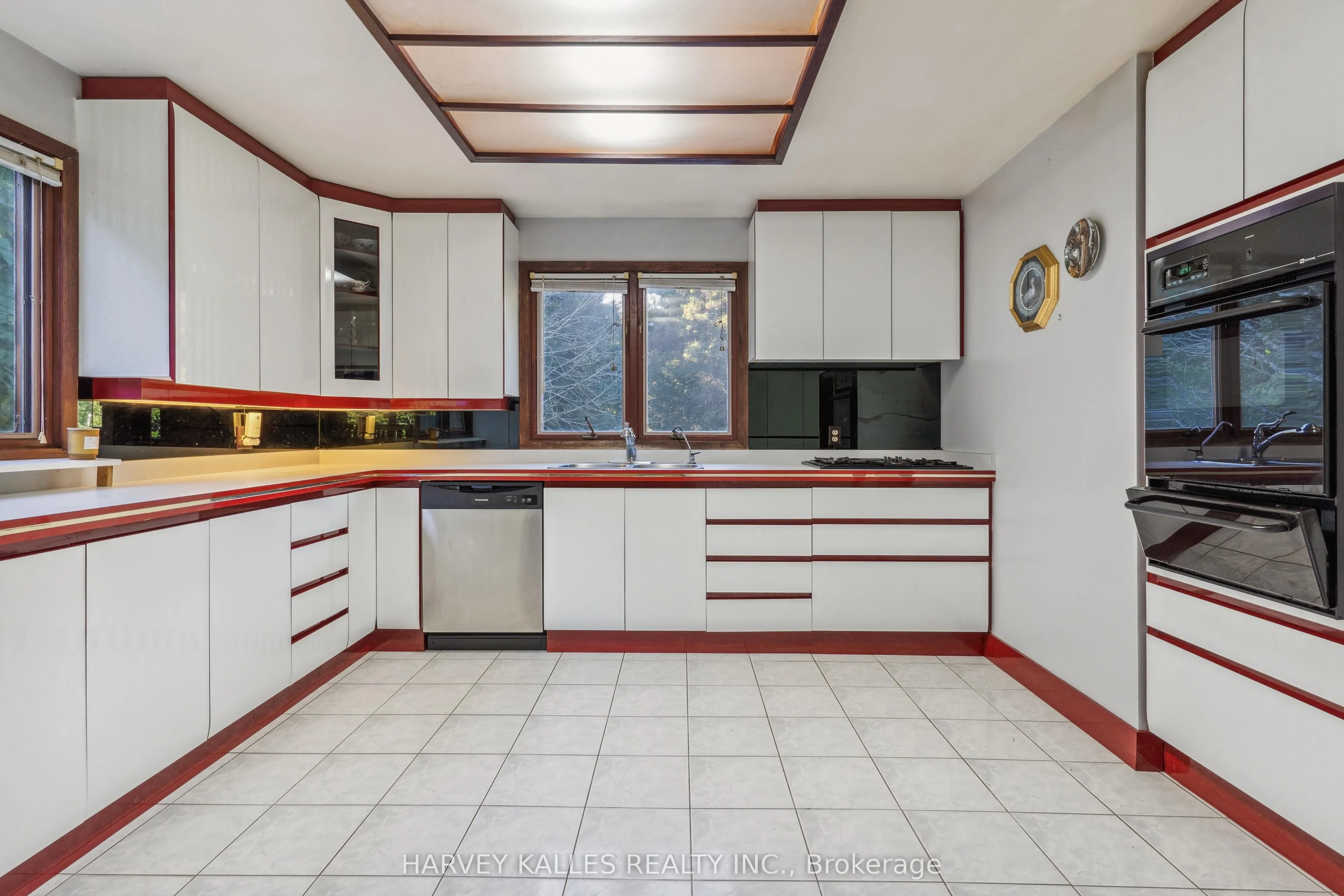 16771 Albion Trail