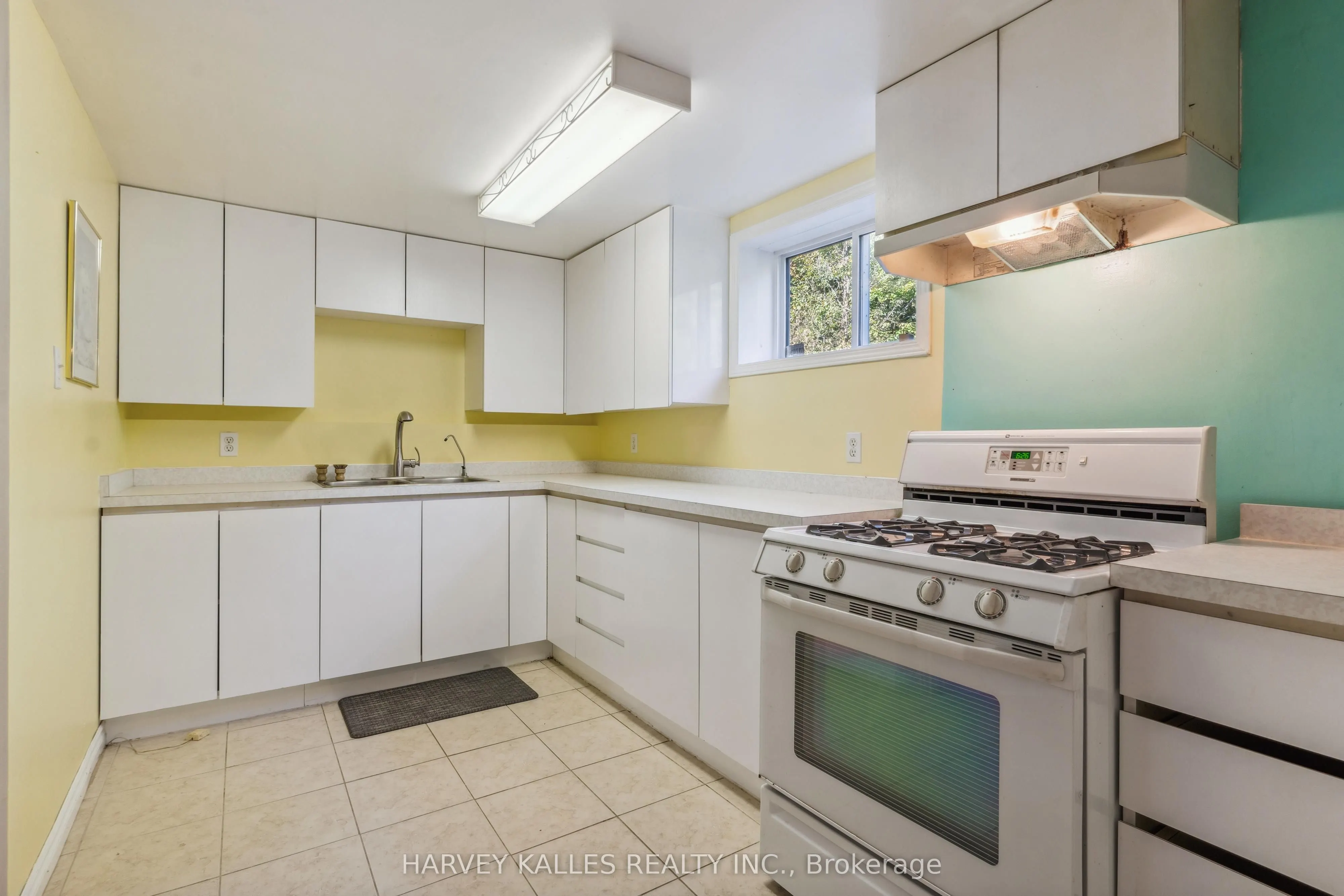16771 Albion Trail