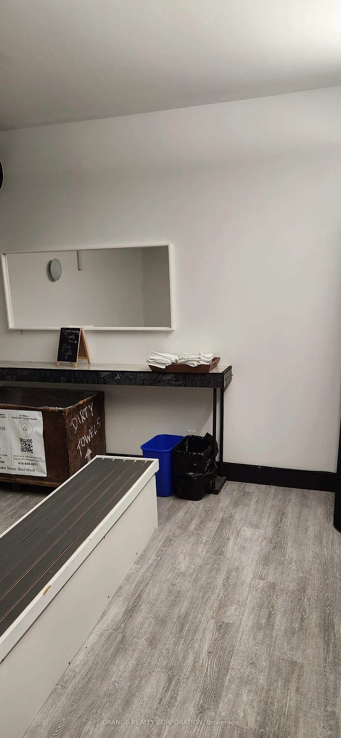3299 Lake Shore Boulevard W, #103