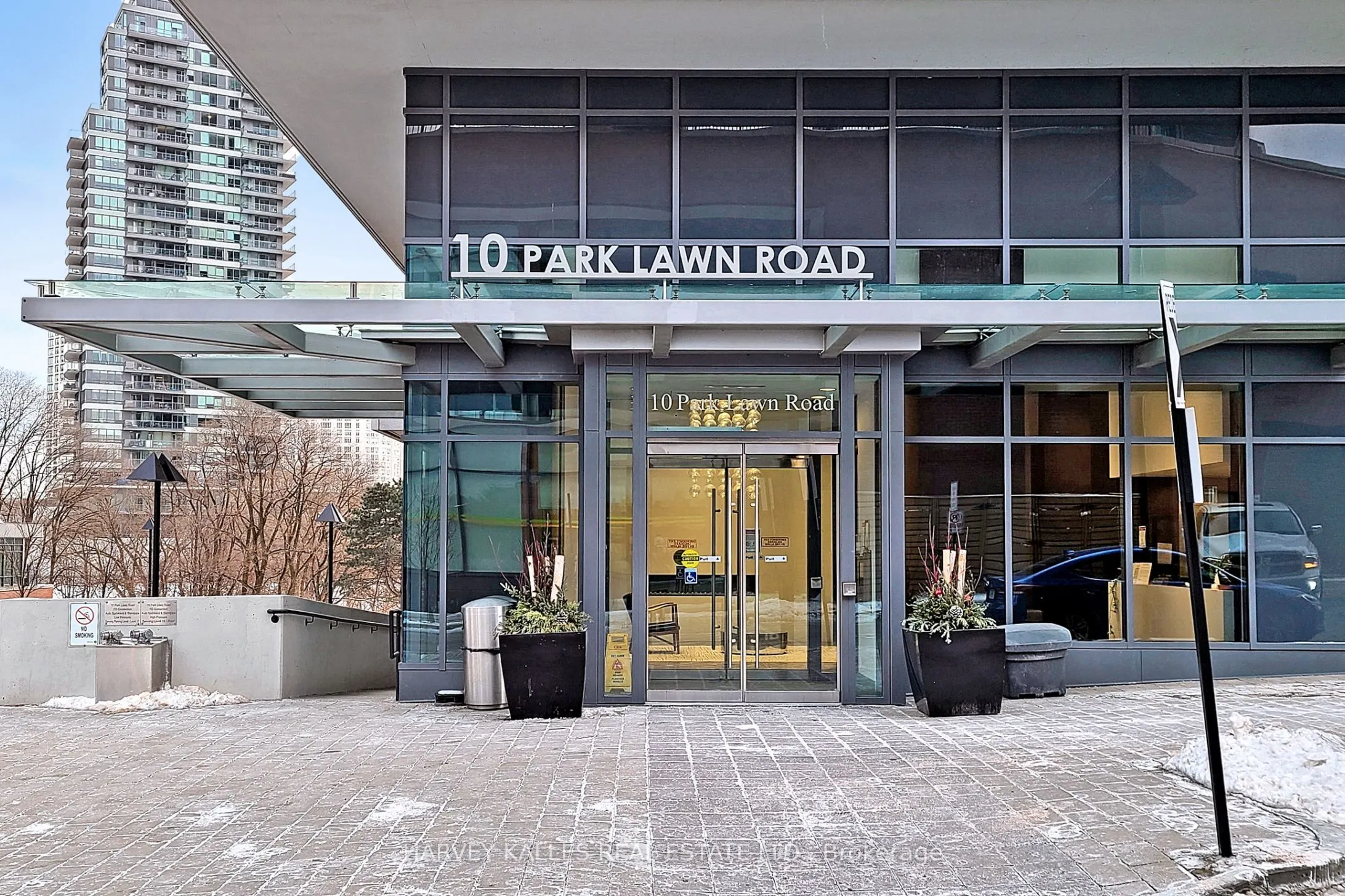 10 Park Lawn Road, #3804