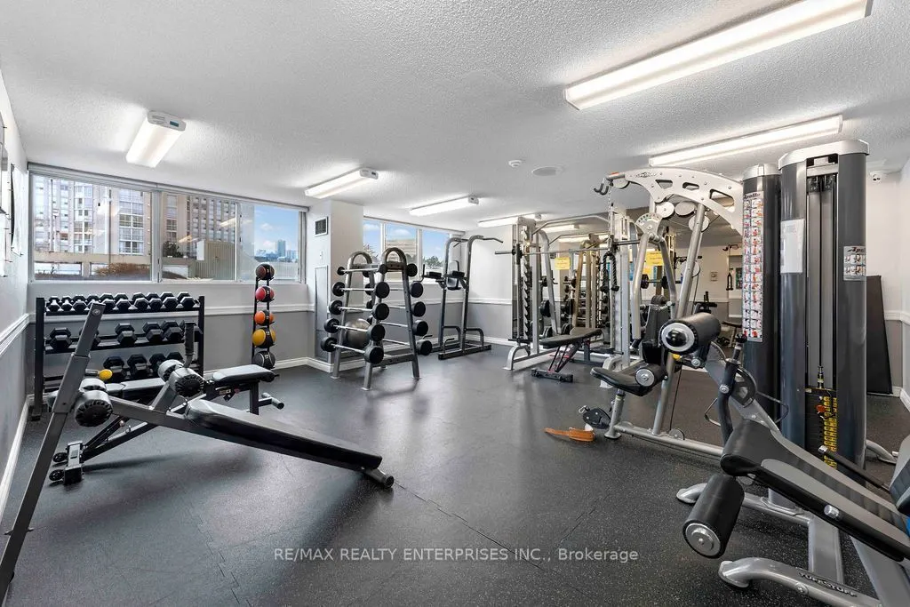 3700 Kaneff Crescent, #SPH 11