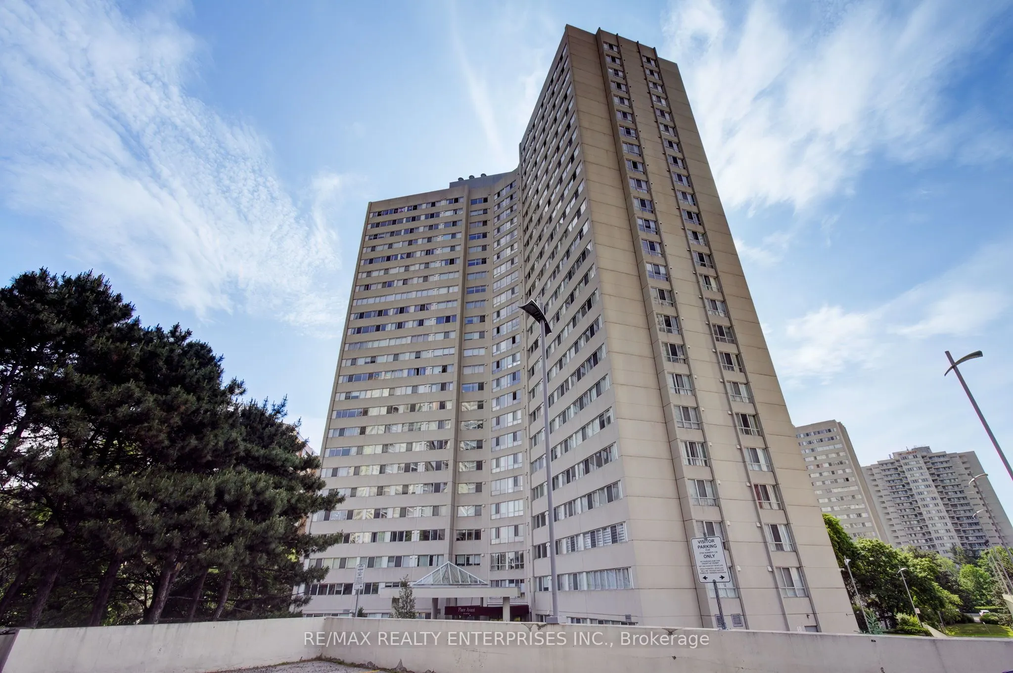 3700 Kaneff Crescent, #SPH 11