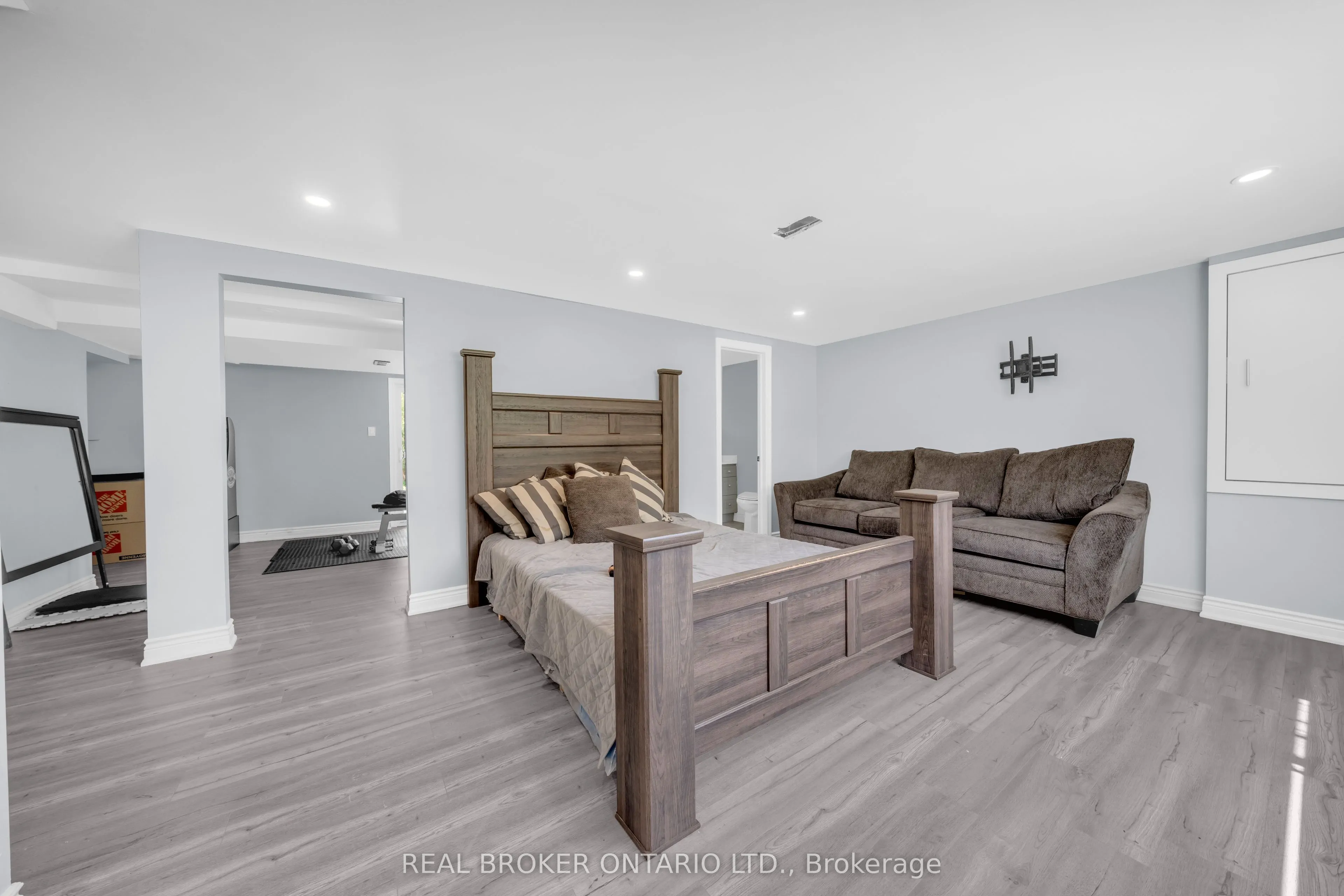 5 Orsi Road