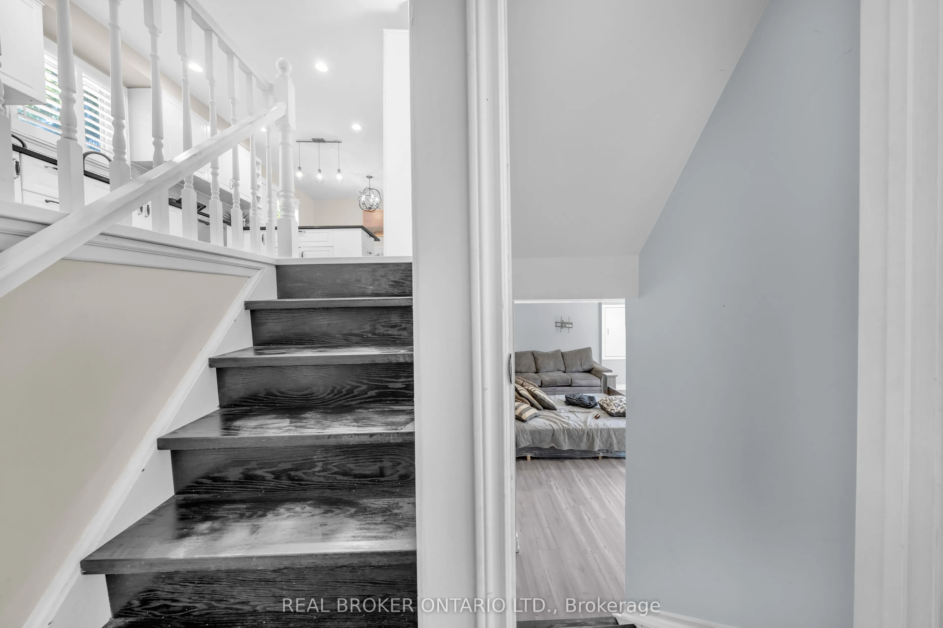 5 Orsi Road