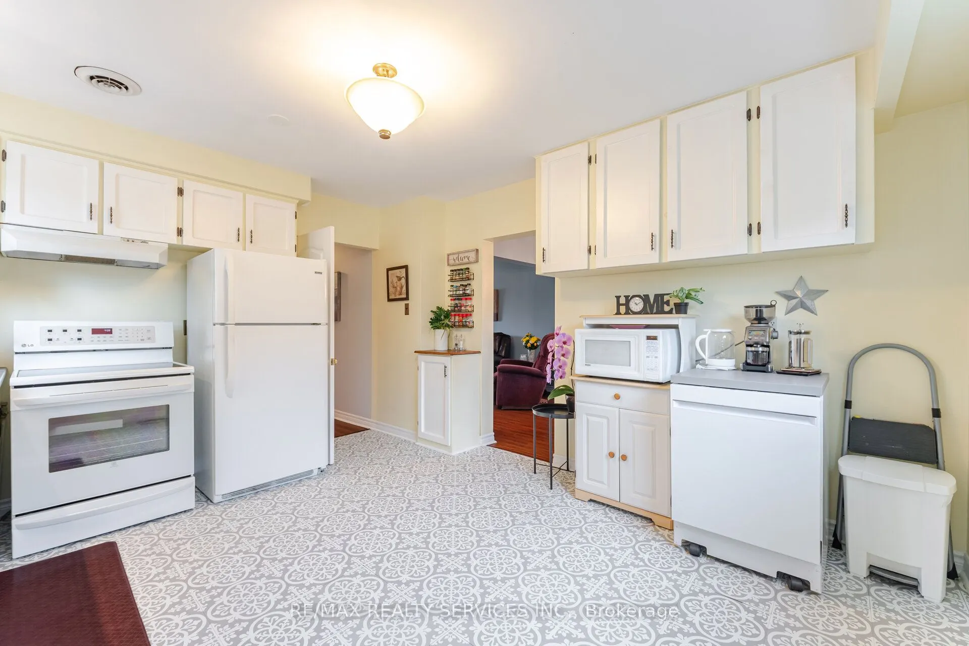 5 Danesbury Crescent