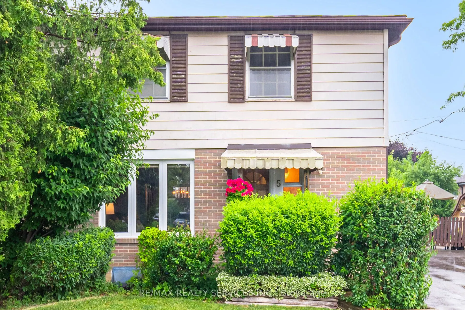5 Danesbury Crescent