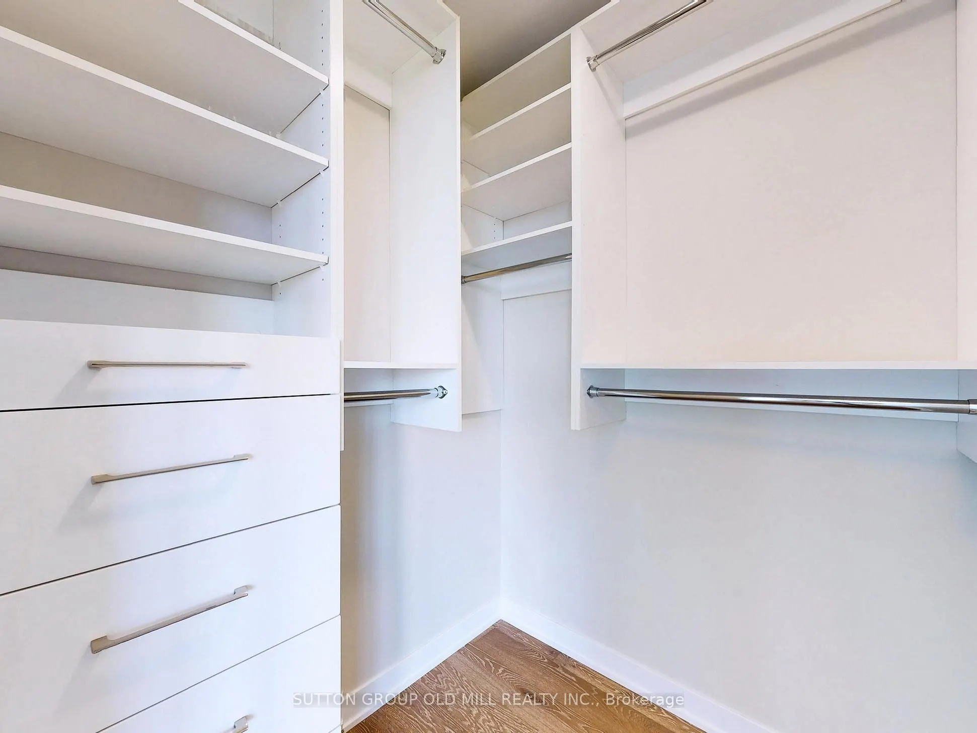 90 Park Lawn Road, #1205