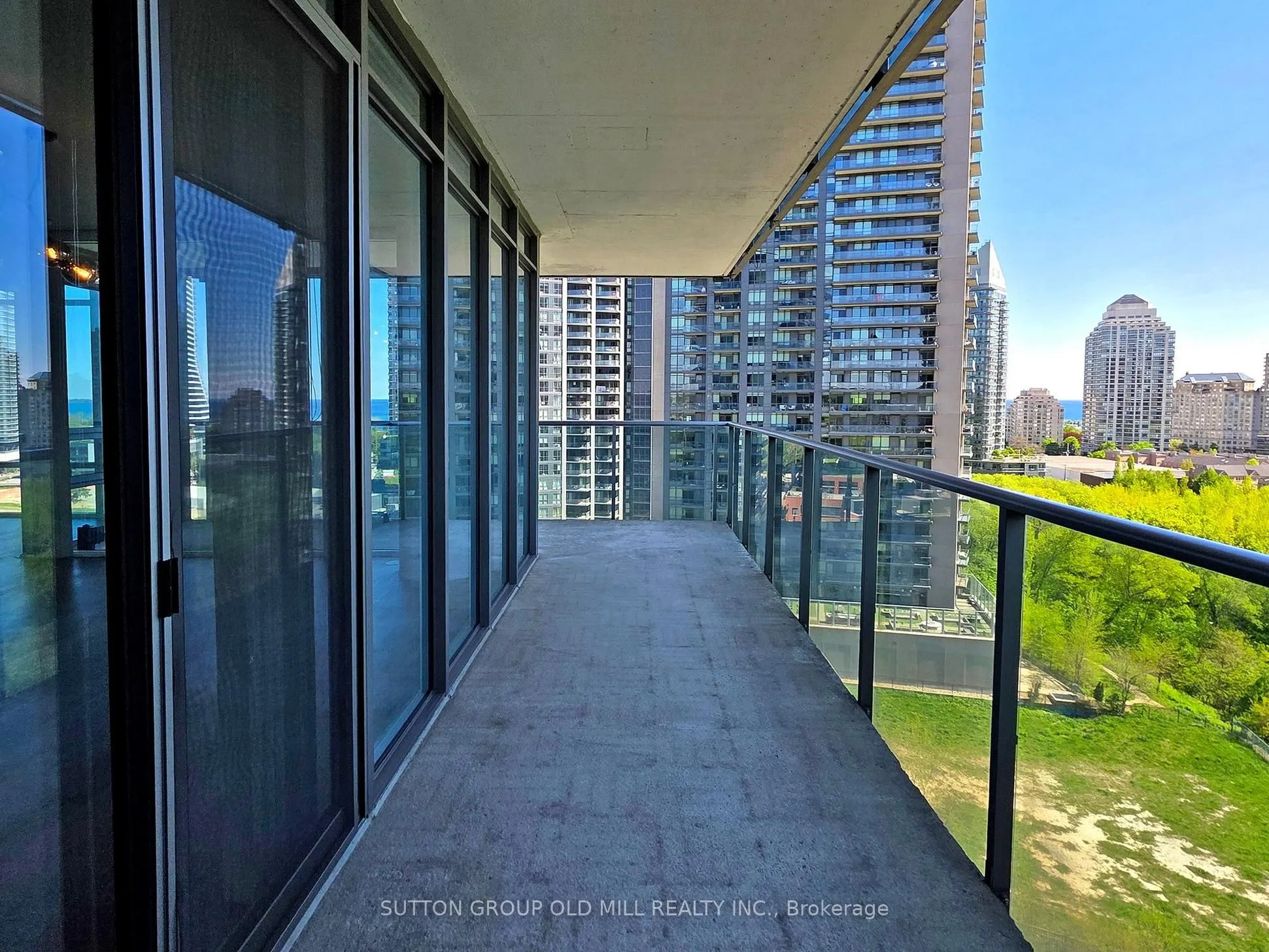 90 Park Lawn Road, #1205