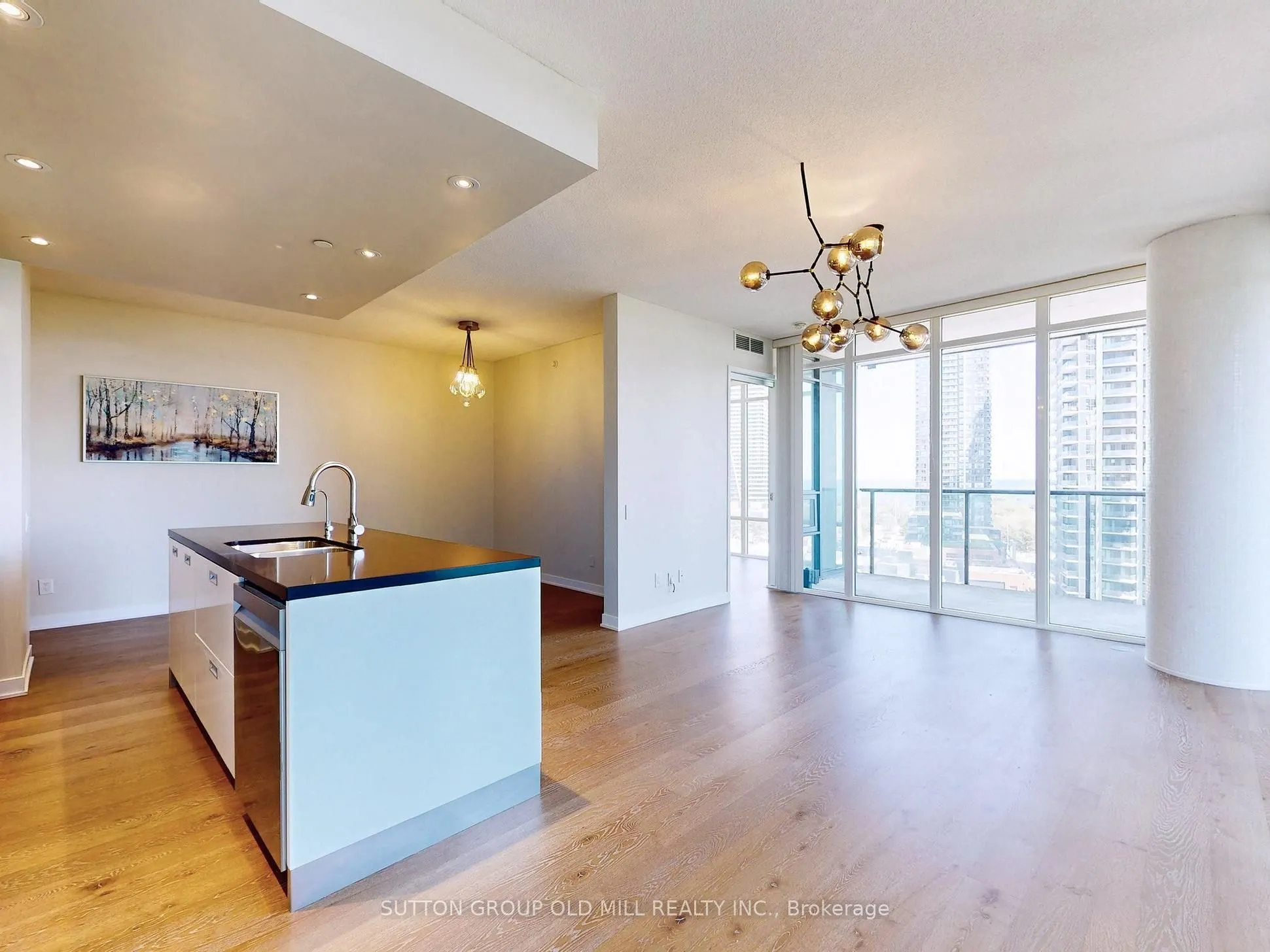 90 Park Lawn Road, #1205