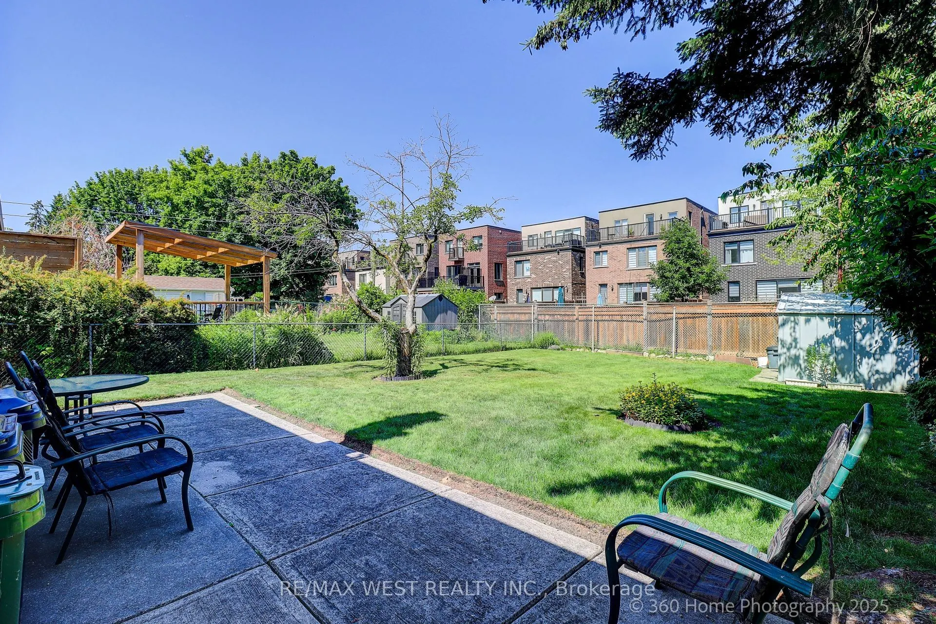 289 Thirtieth Street