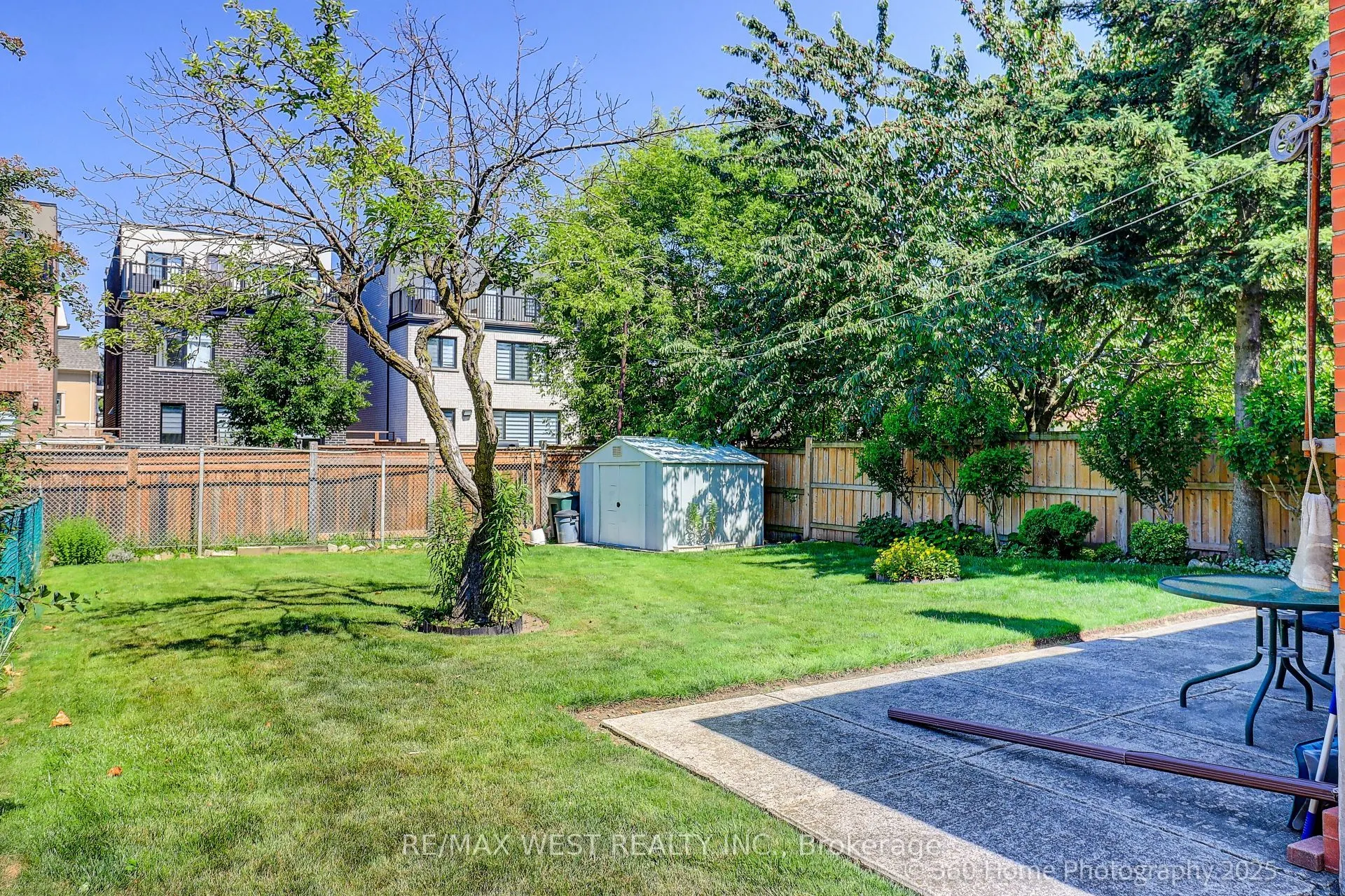 289 Thirtieth Street