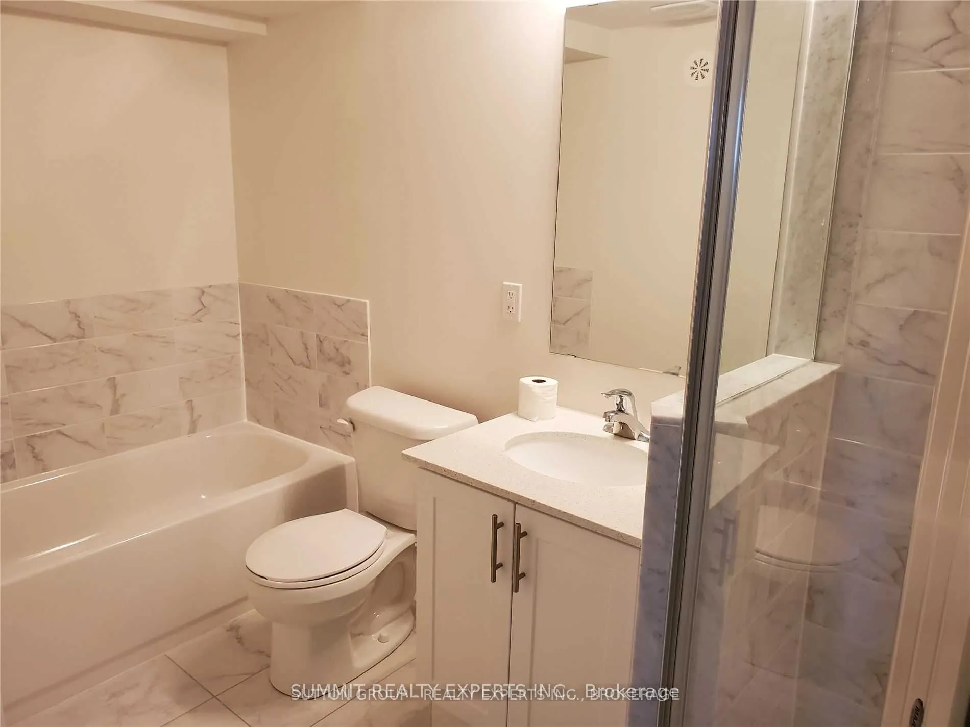 62 Preston Meadow Avenue, #4