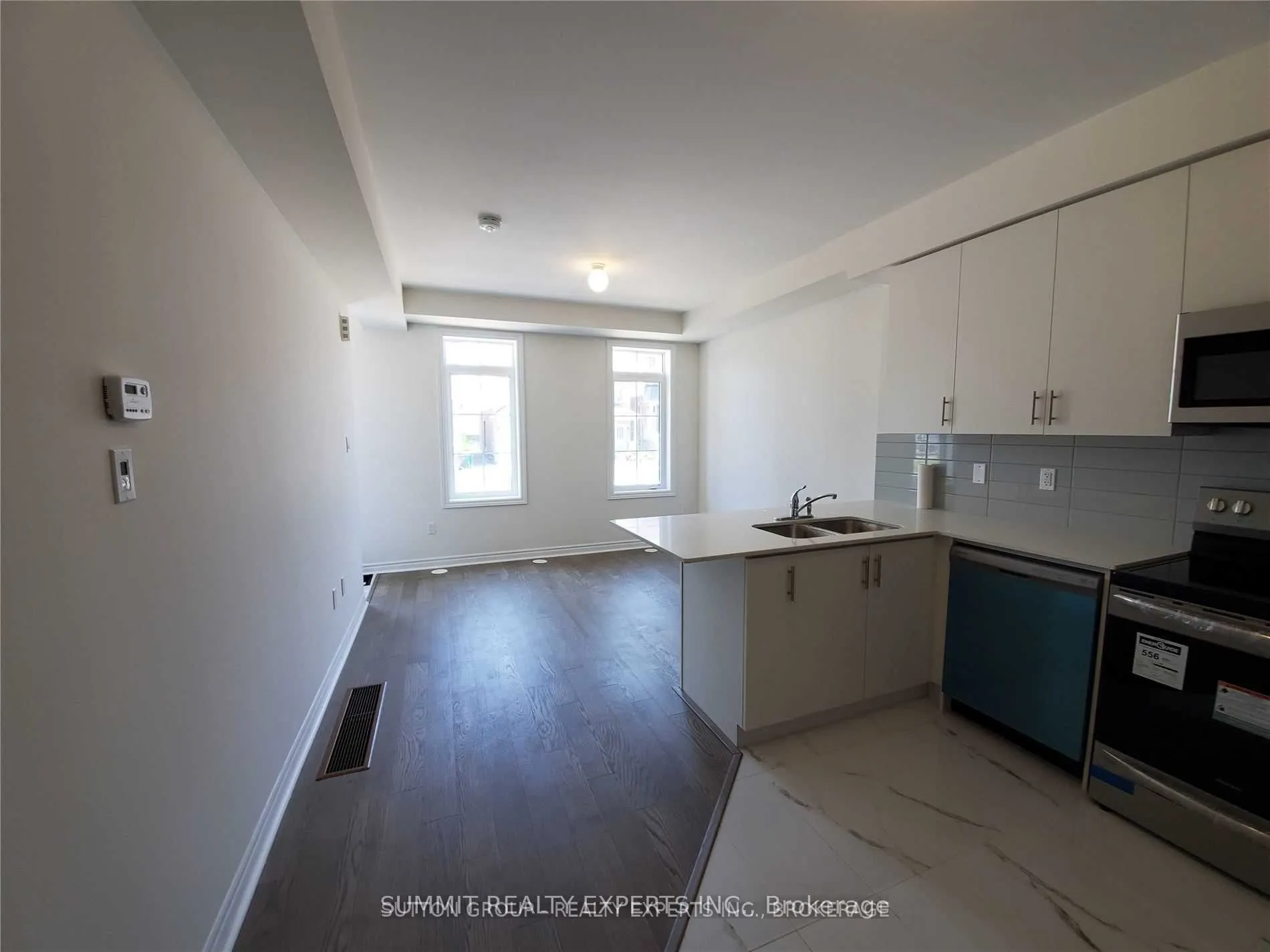 62 Preston Meadow Avenue, #4