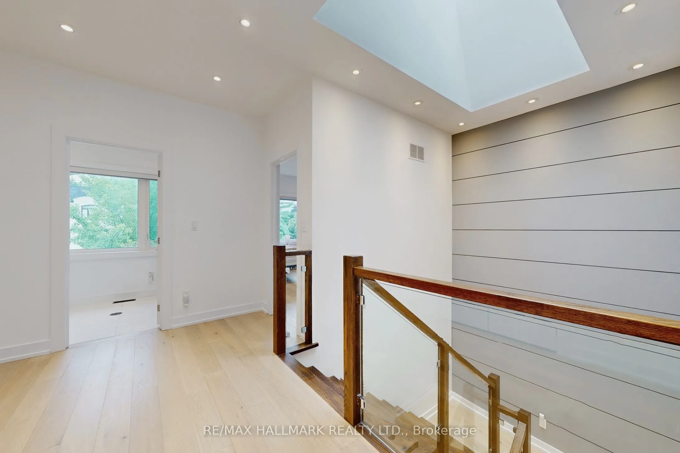 114 Lloyd Manor Road