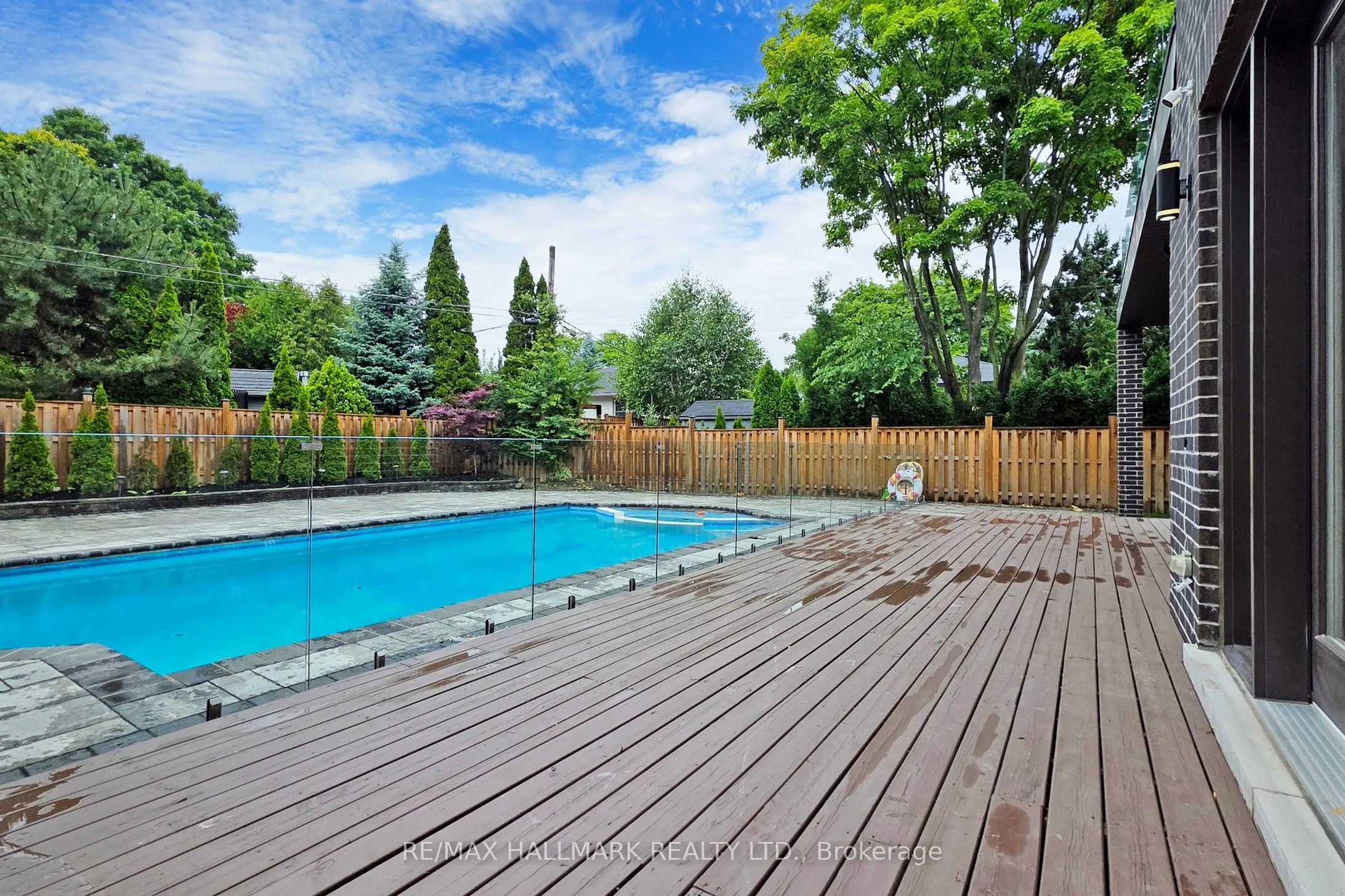 114 Lloyd Manor Road