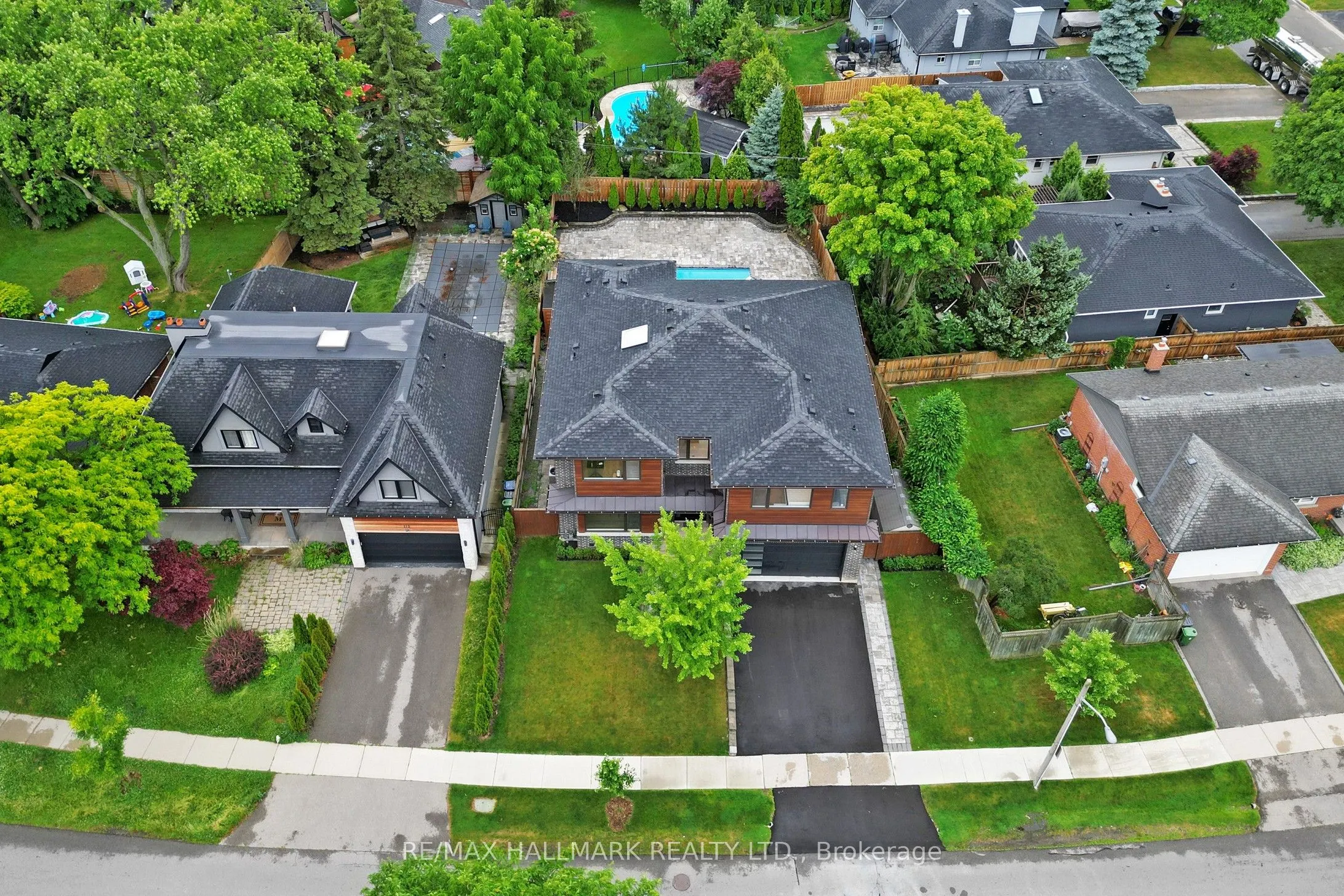 114 Lloyd Manor Road