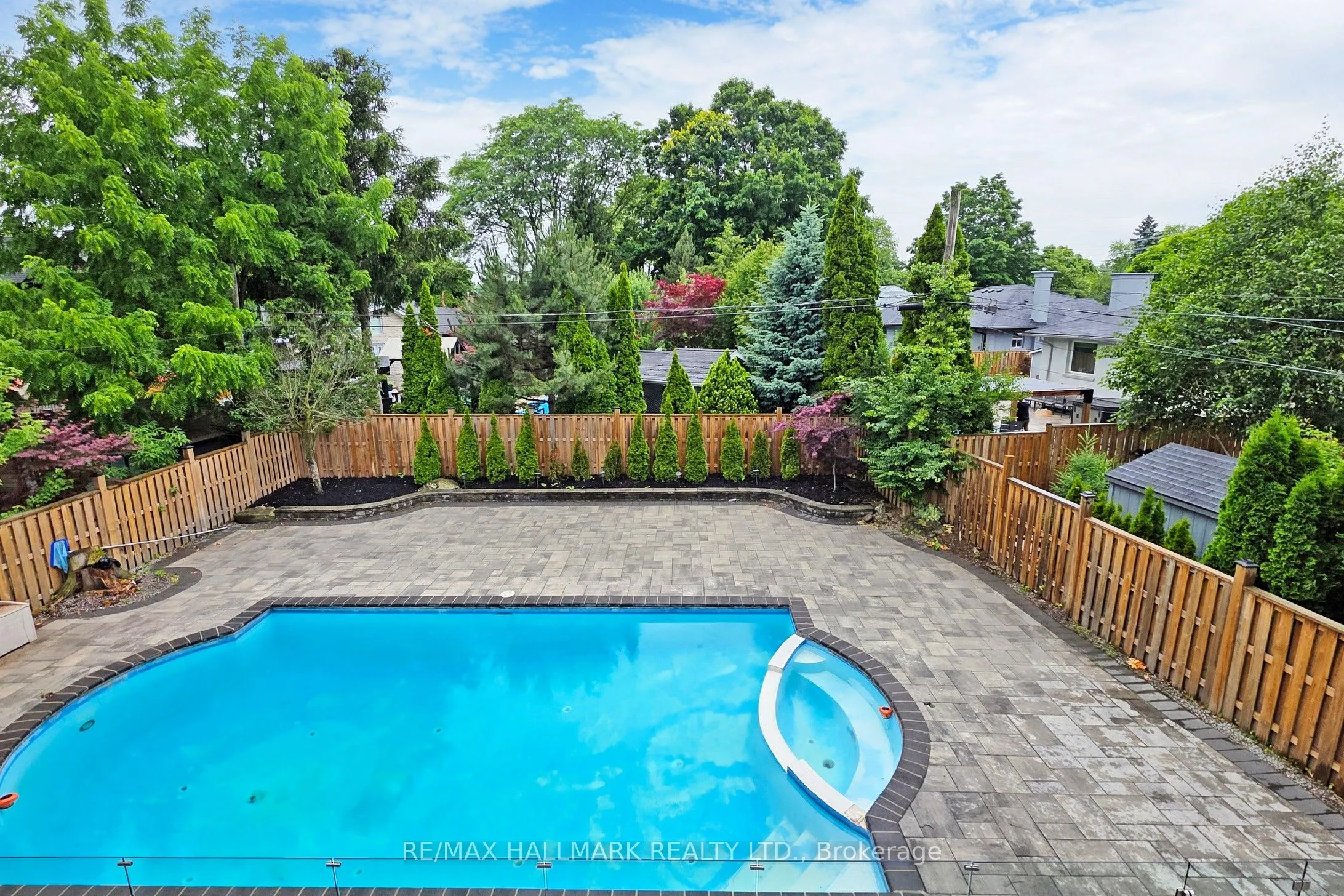 114 Lloyd Manor Road