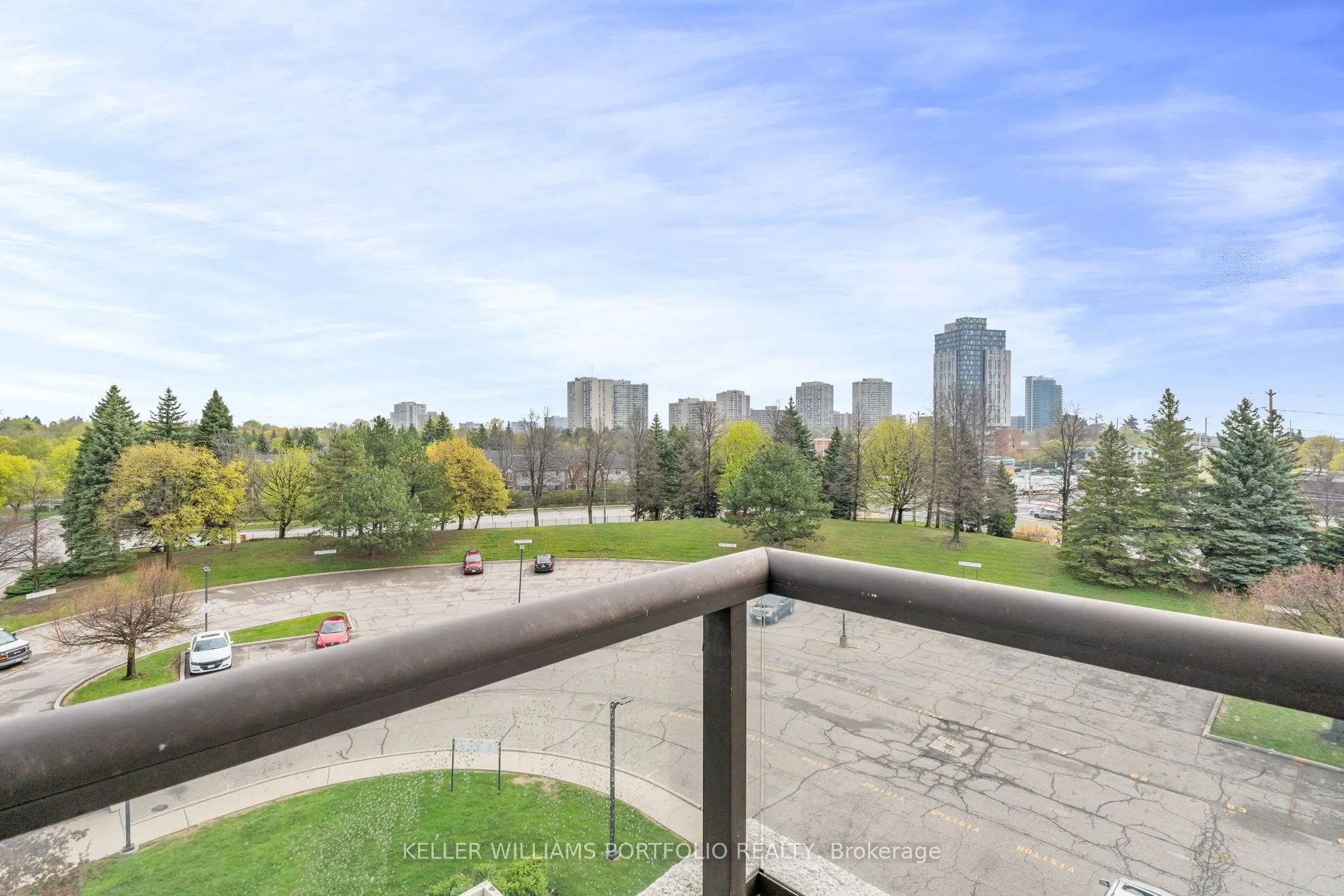 10 Laurelcrest Street, #501