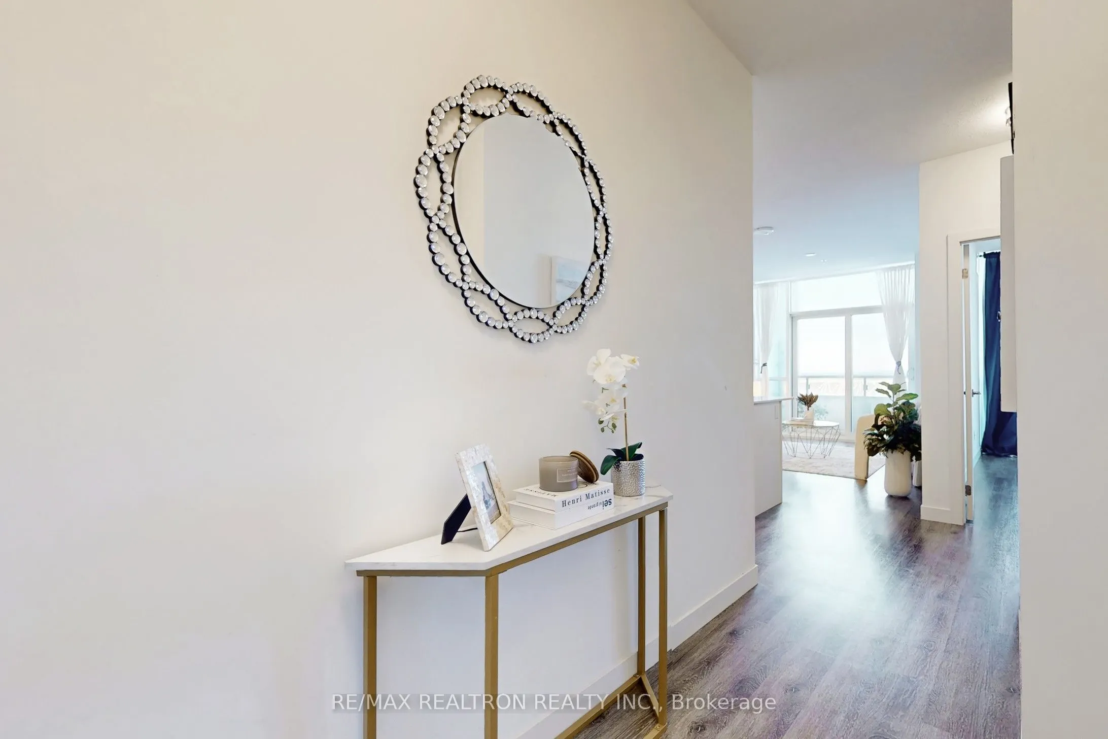 2093 Fairview Street, #1206