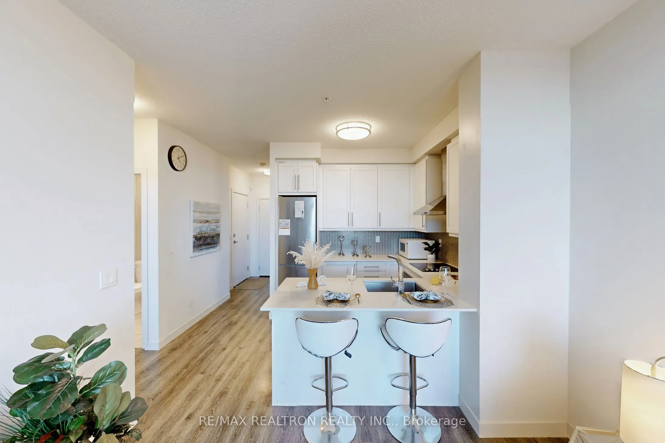 2093 Fairview Street, #1206