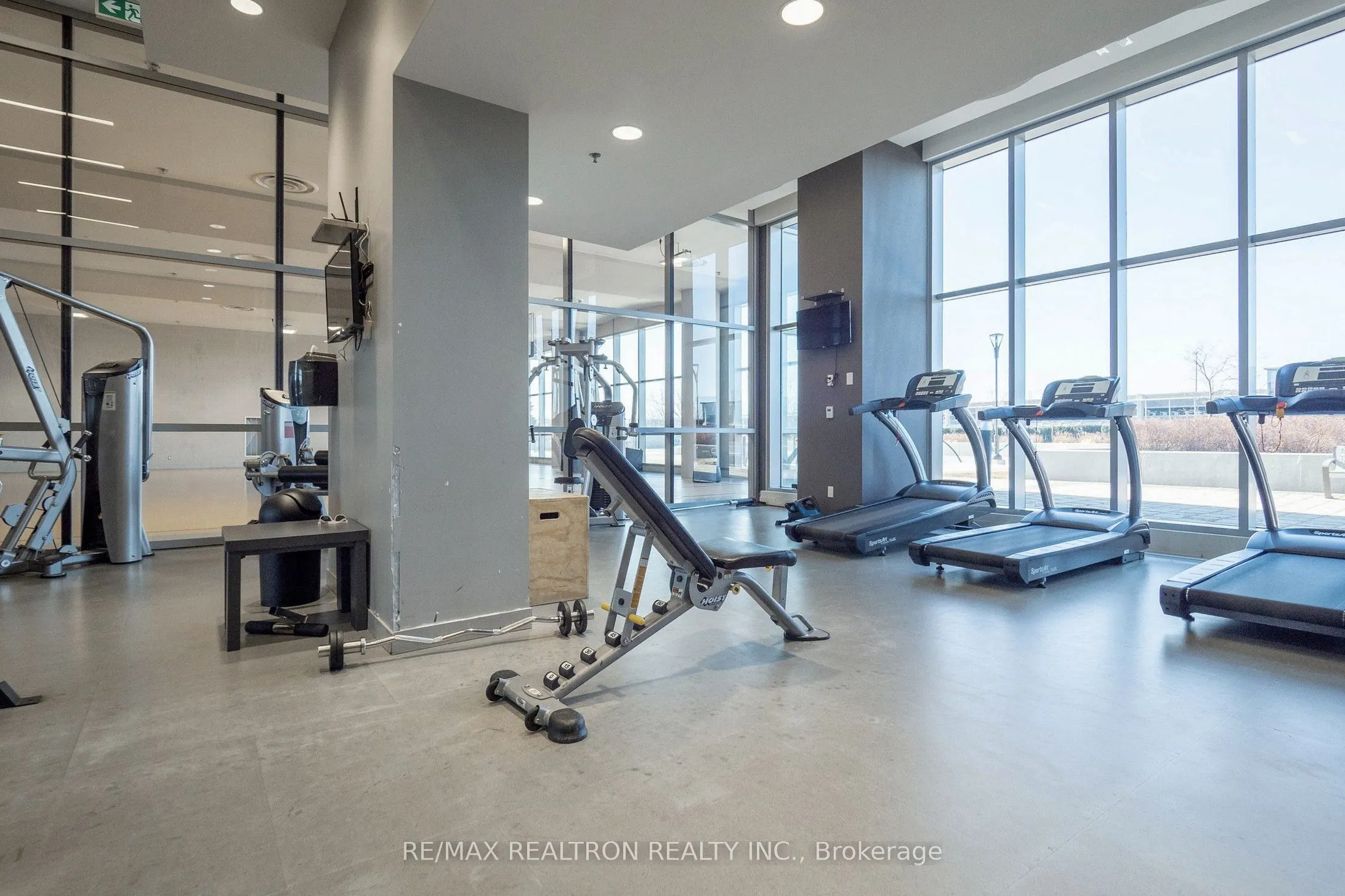 2093 Fairview Street, #1206