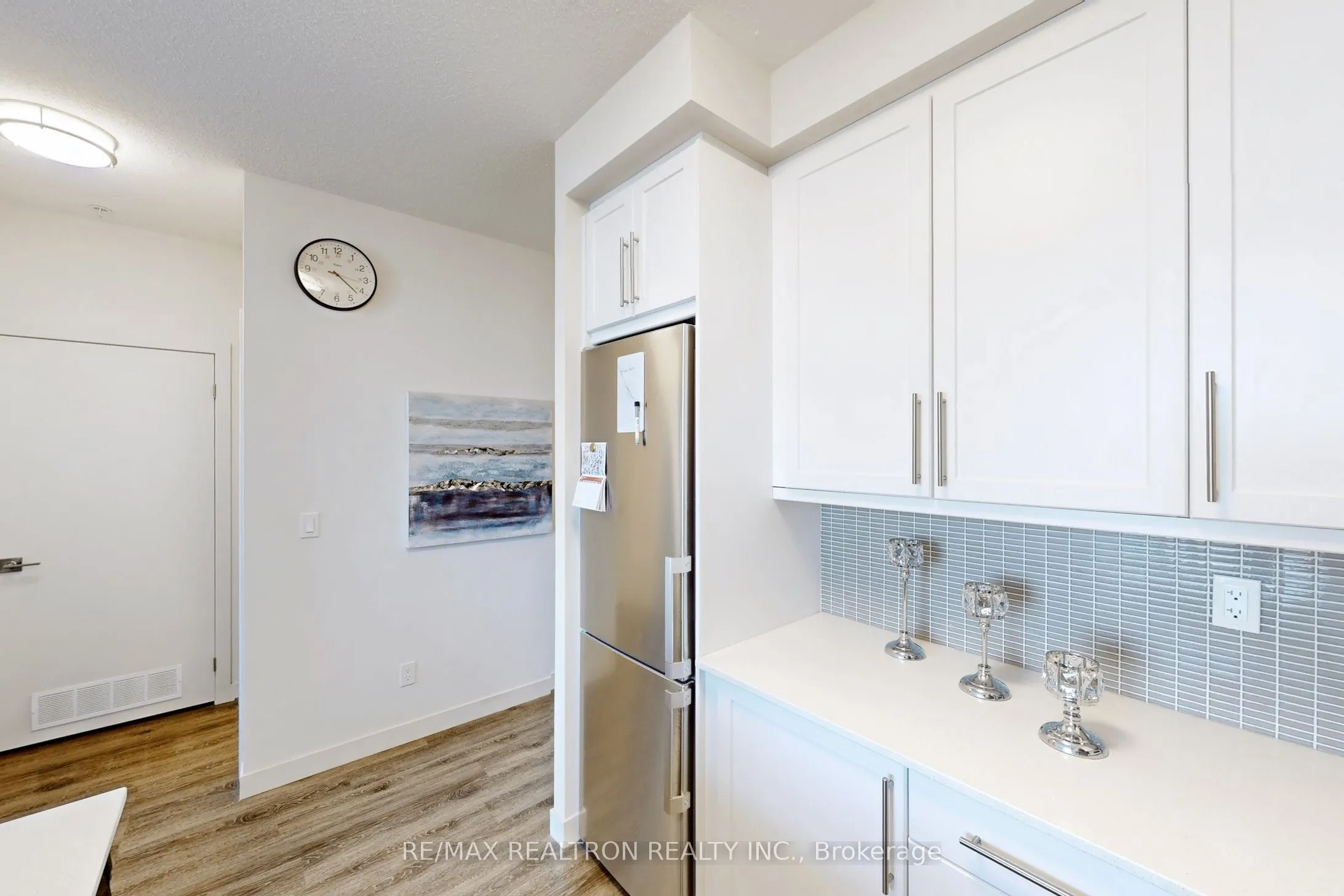 2093 Fairview Street, #1206