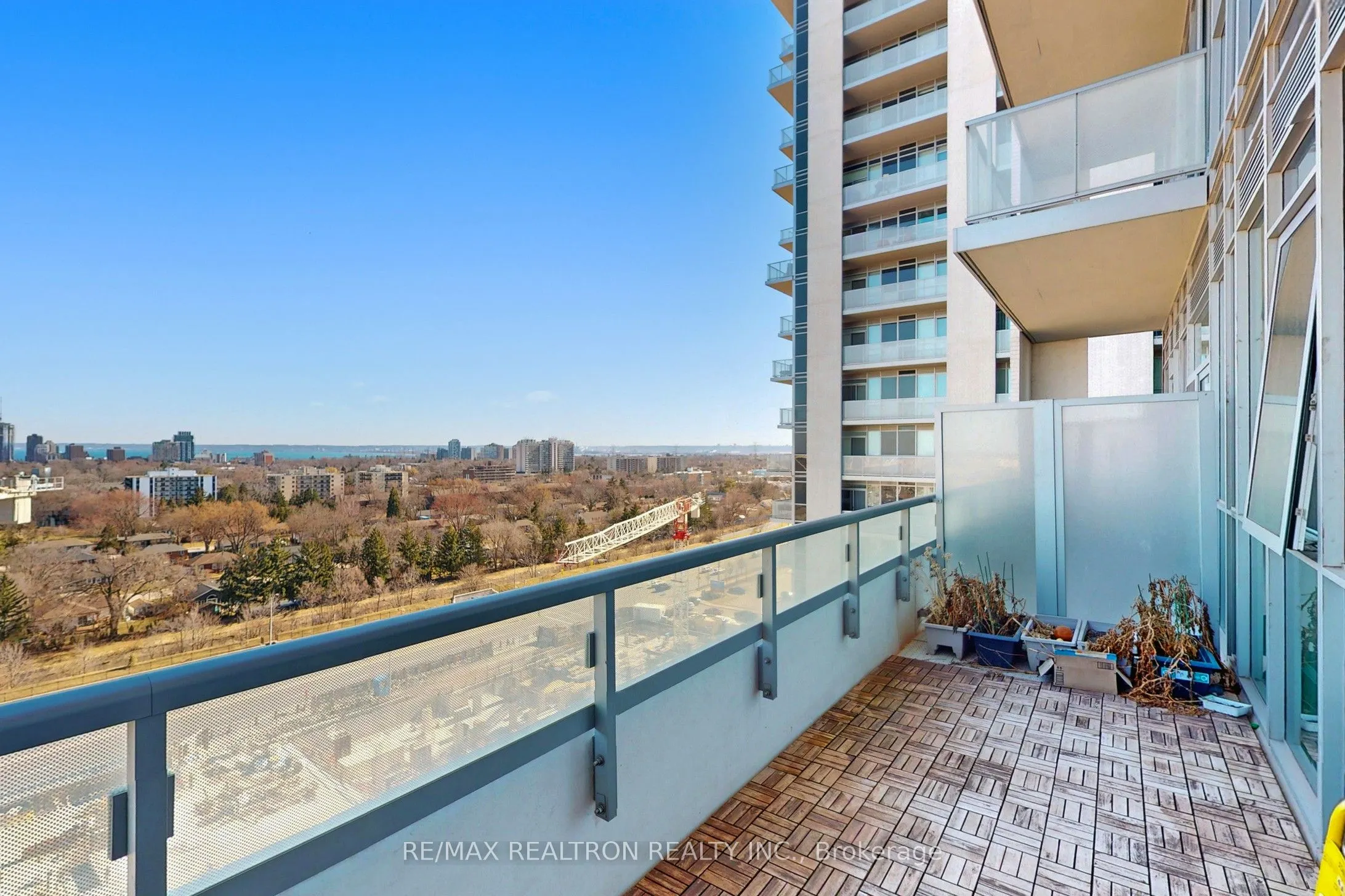 2093 Fairview Street, #1206