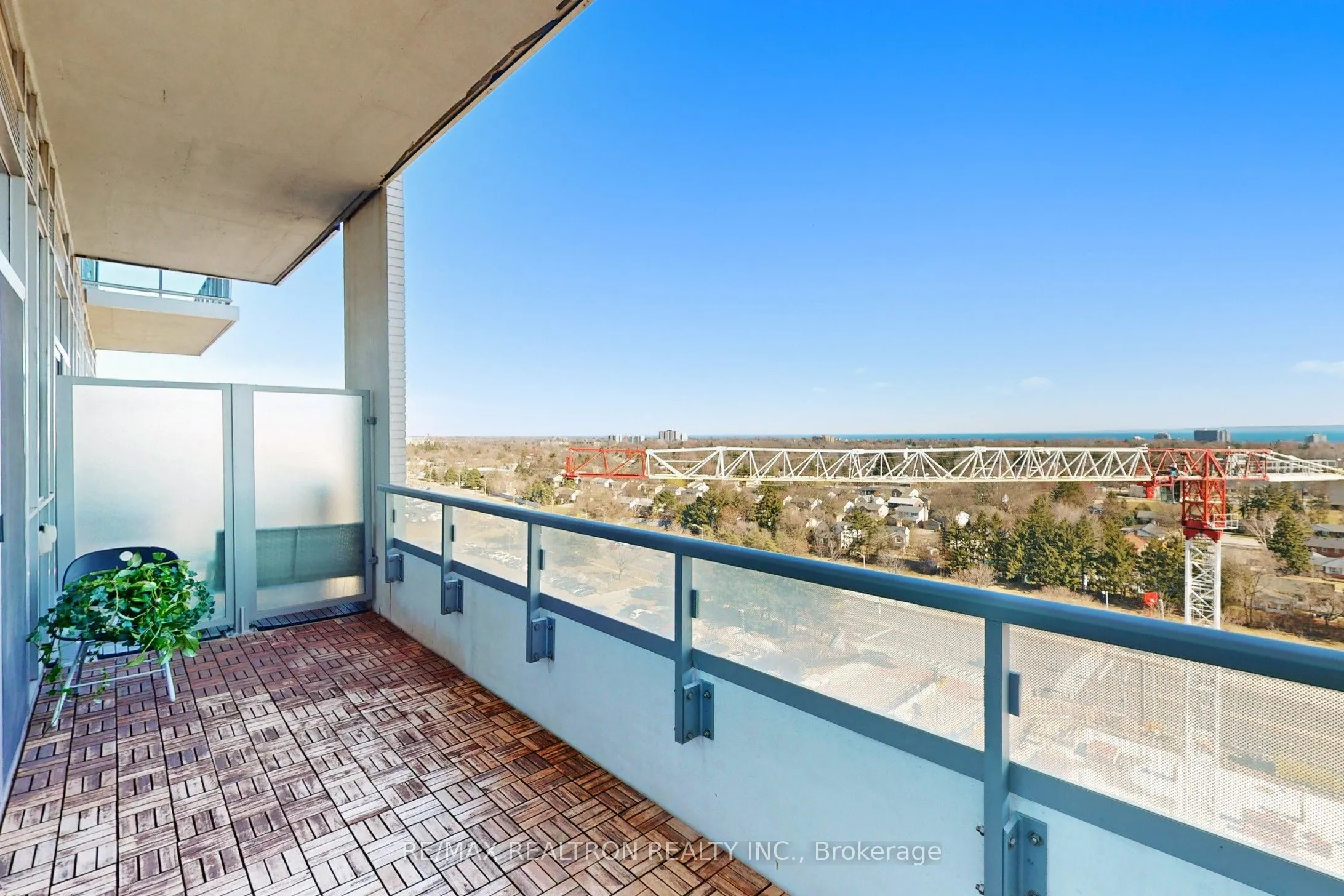 2093 Fairview Street, #1206