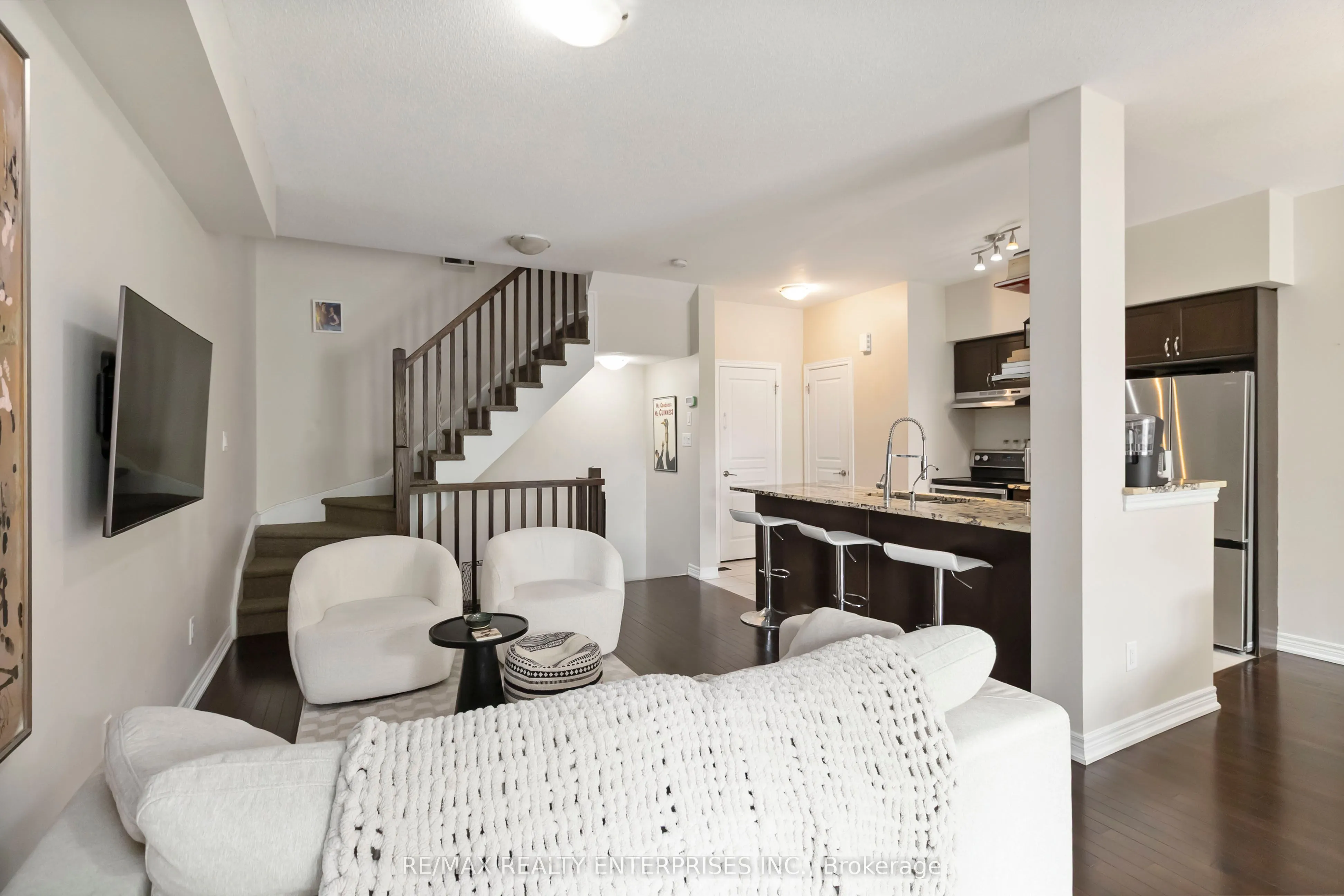 1401 Plains Road E, #93