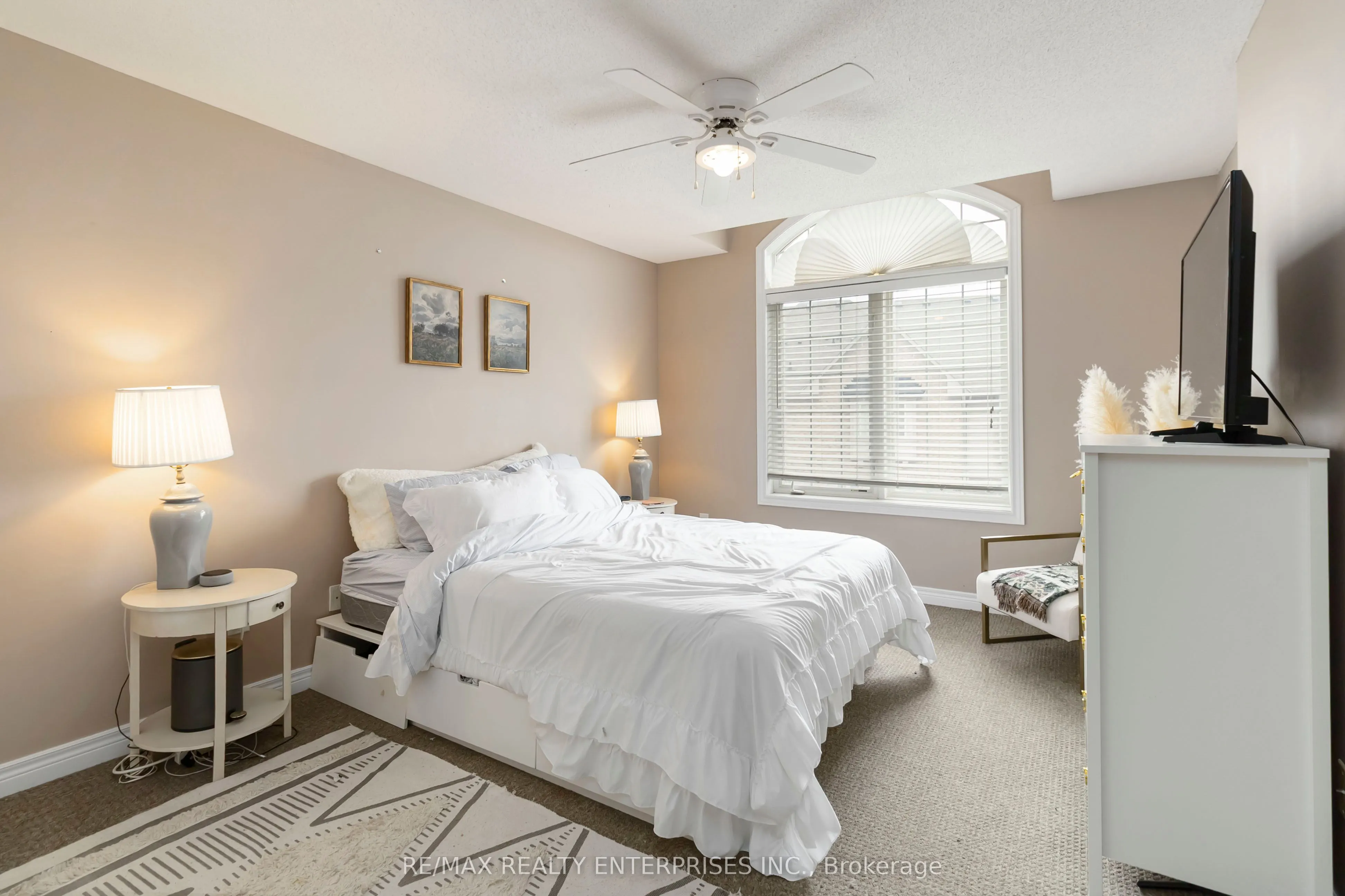 1401 Plains Road E, #93