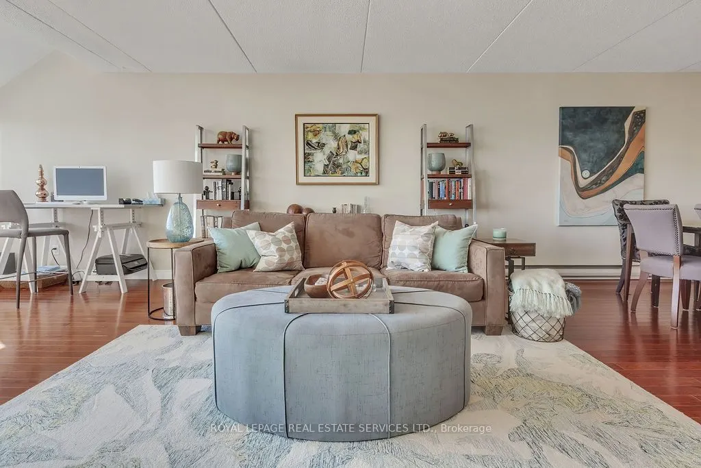 100 Bronte Road, #317