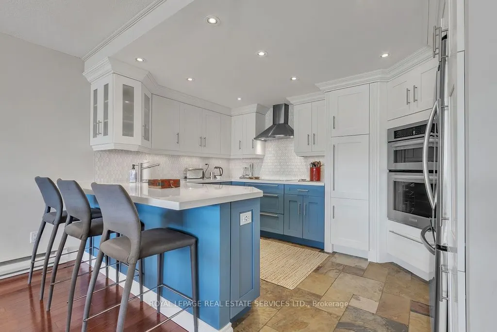 100 Bronte Road, #317