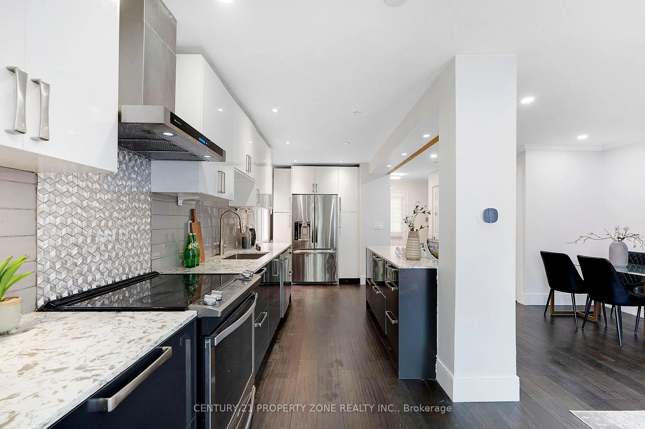 21 White Tail Crescent