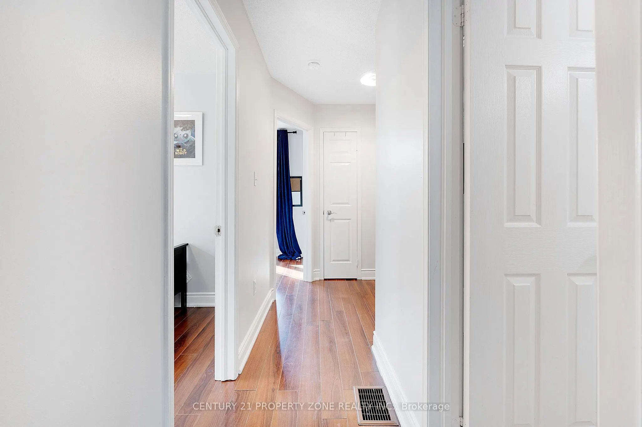 21 White Tail Crescent