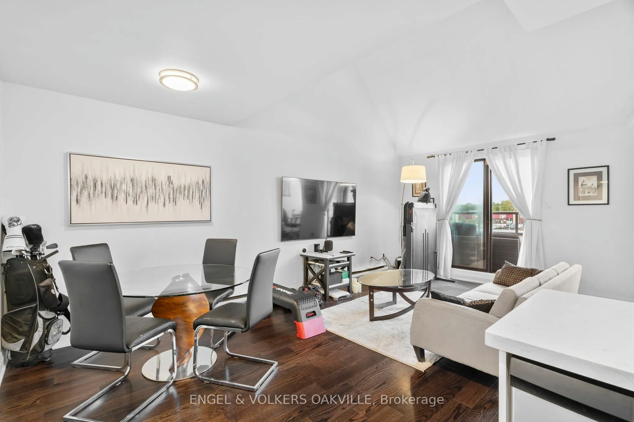 100 Bronte Road, #416