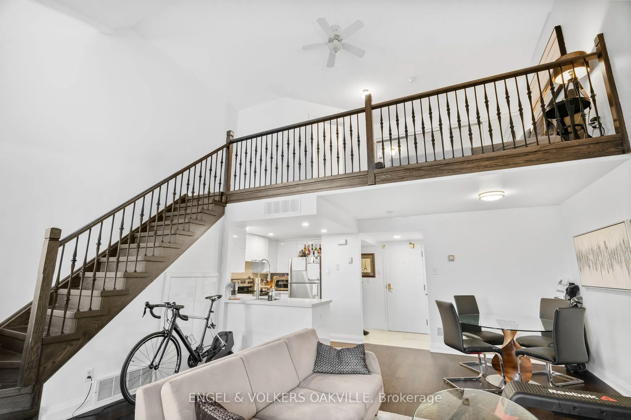 100 Bronte Road, #416