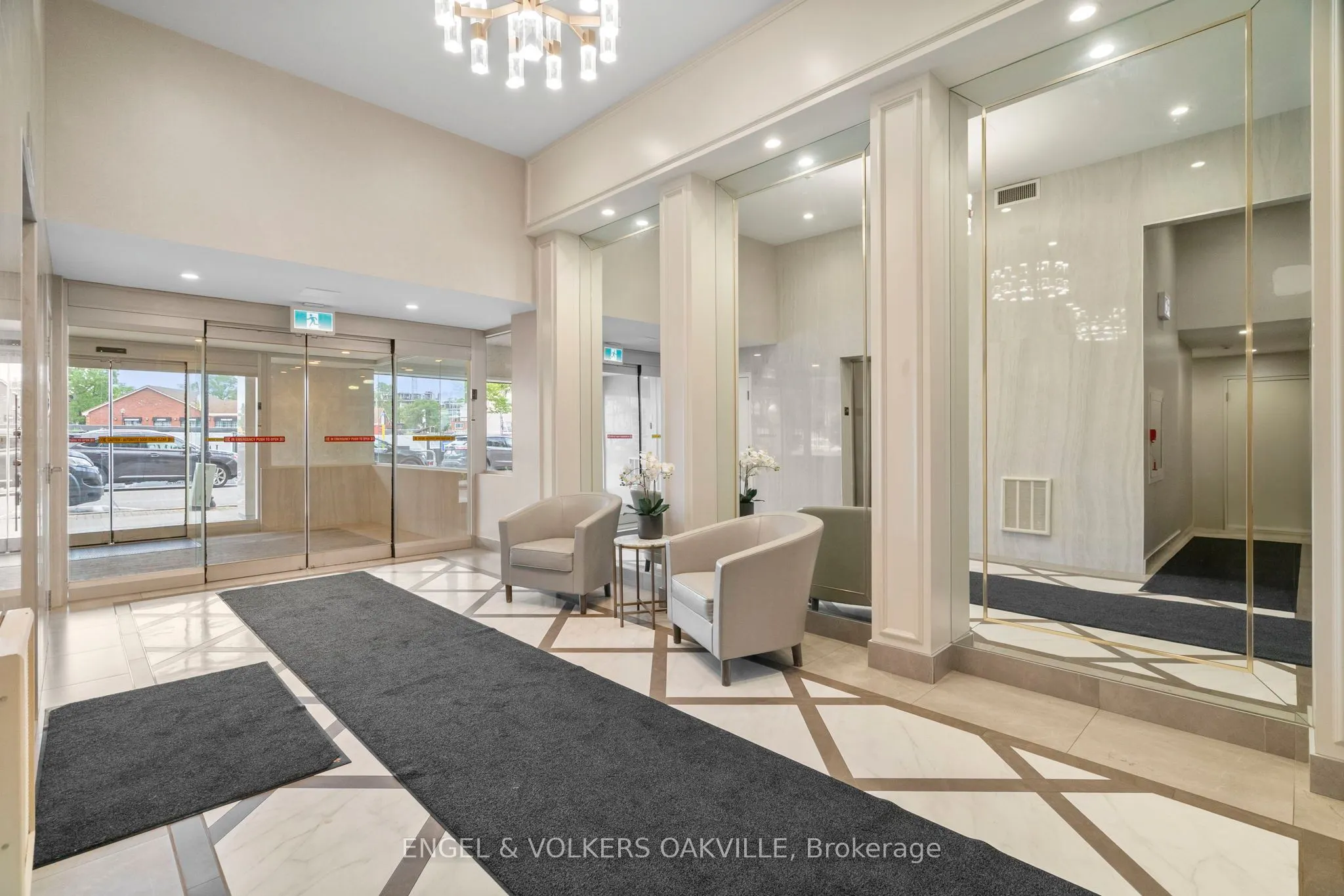 100 Bronte Road, #416