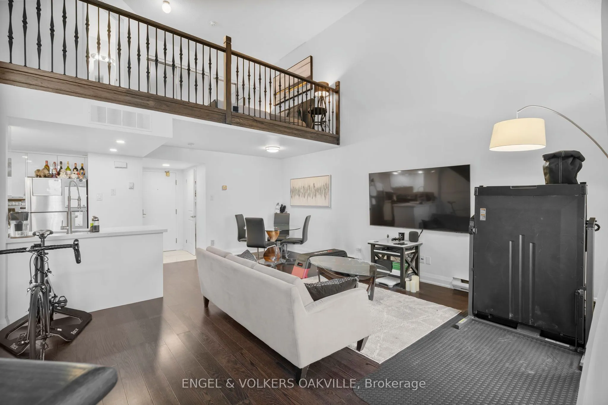 100 Bronte Road, #416