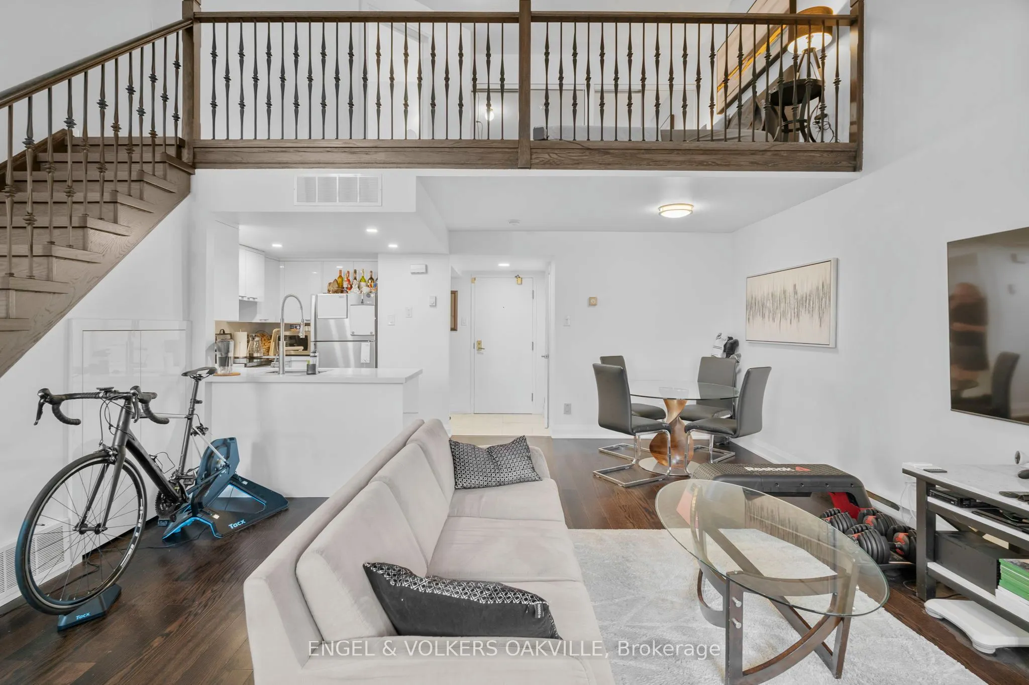 100 Bronte Road, #416