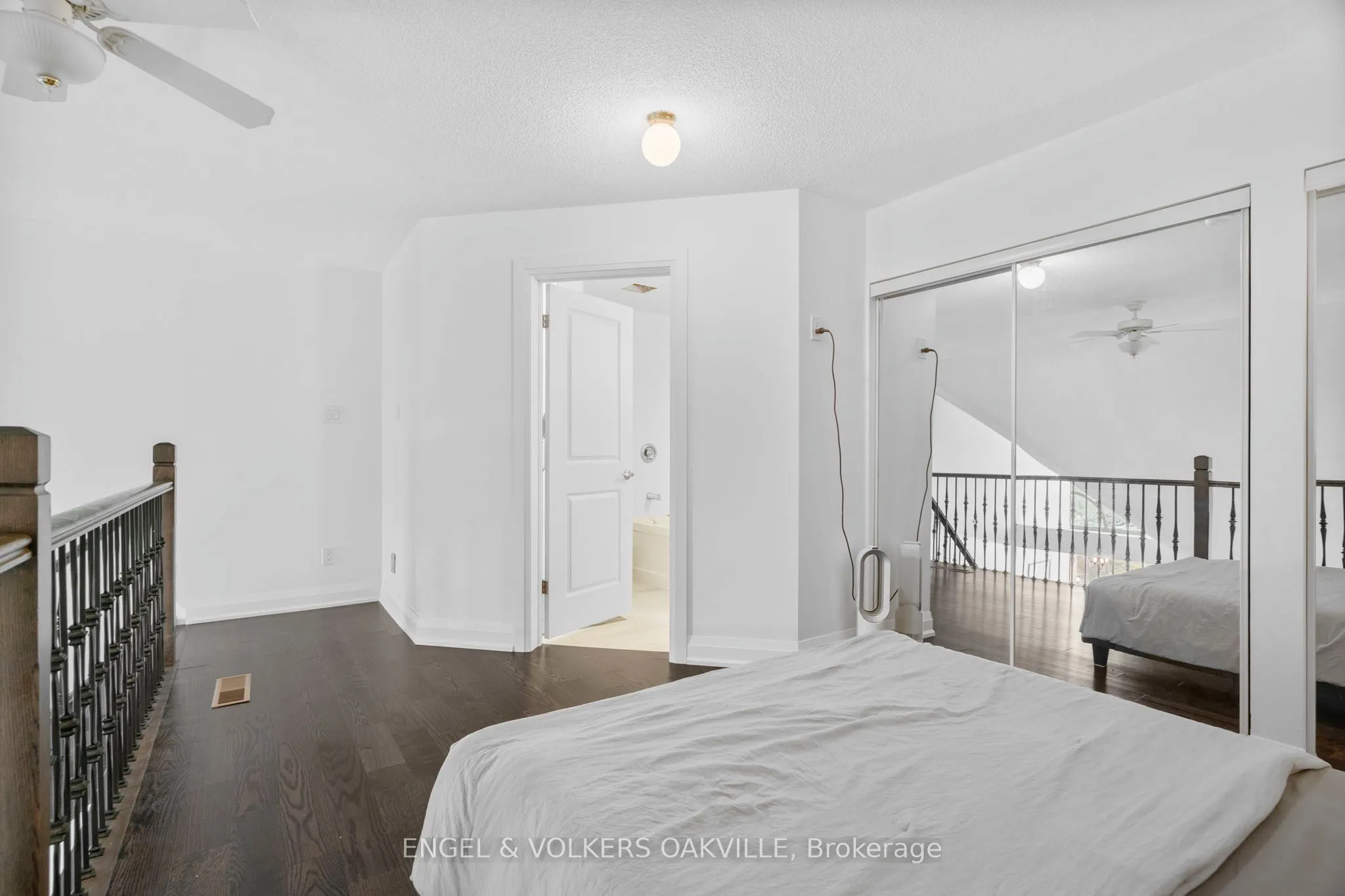 100 Bronte Road, #416