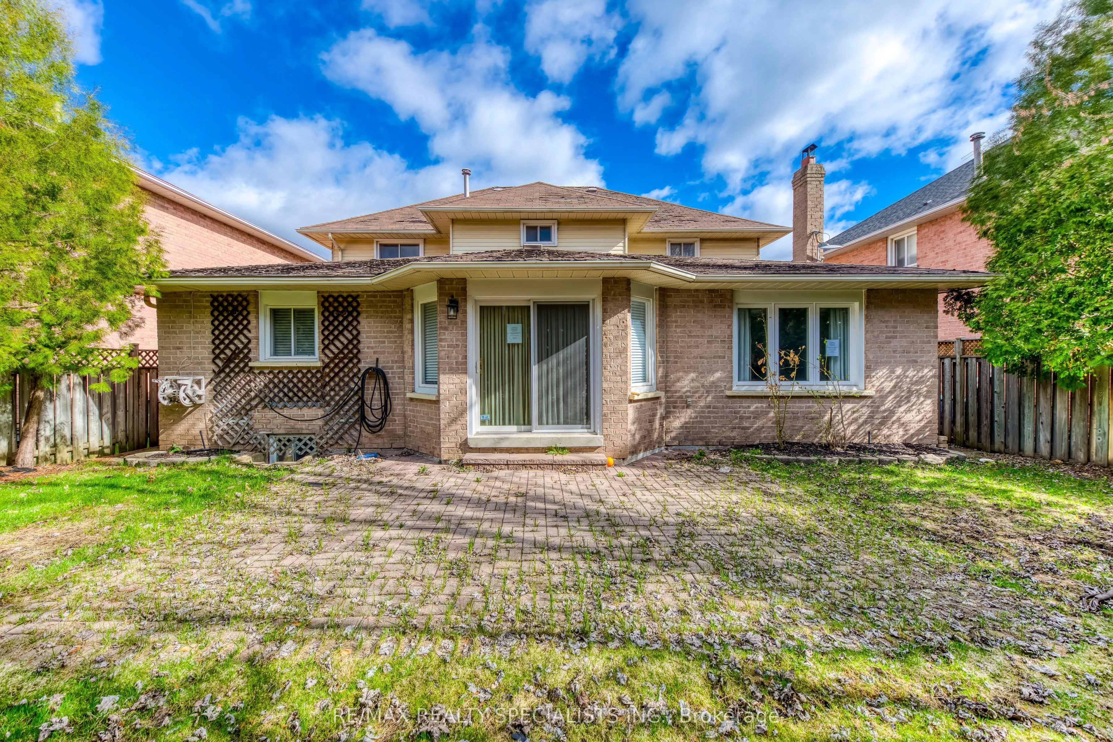 102 Sunforest Drive