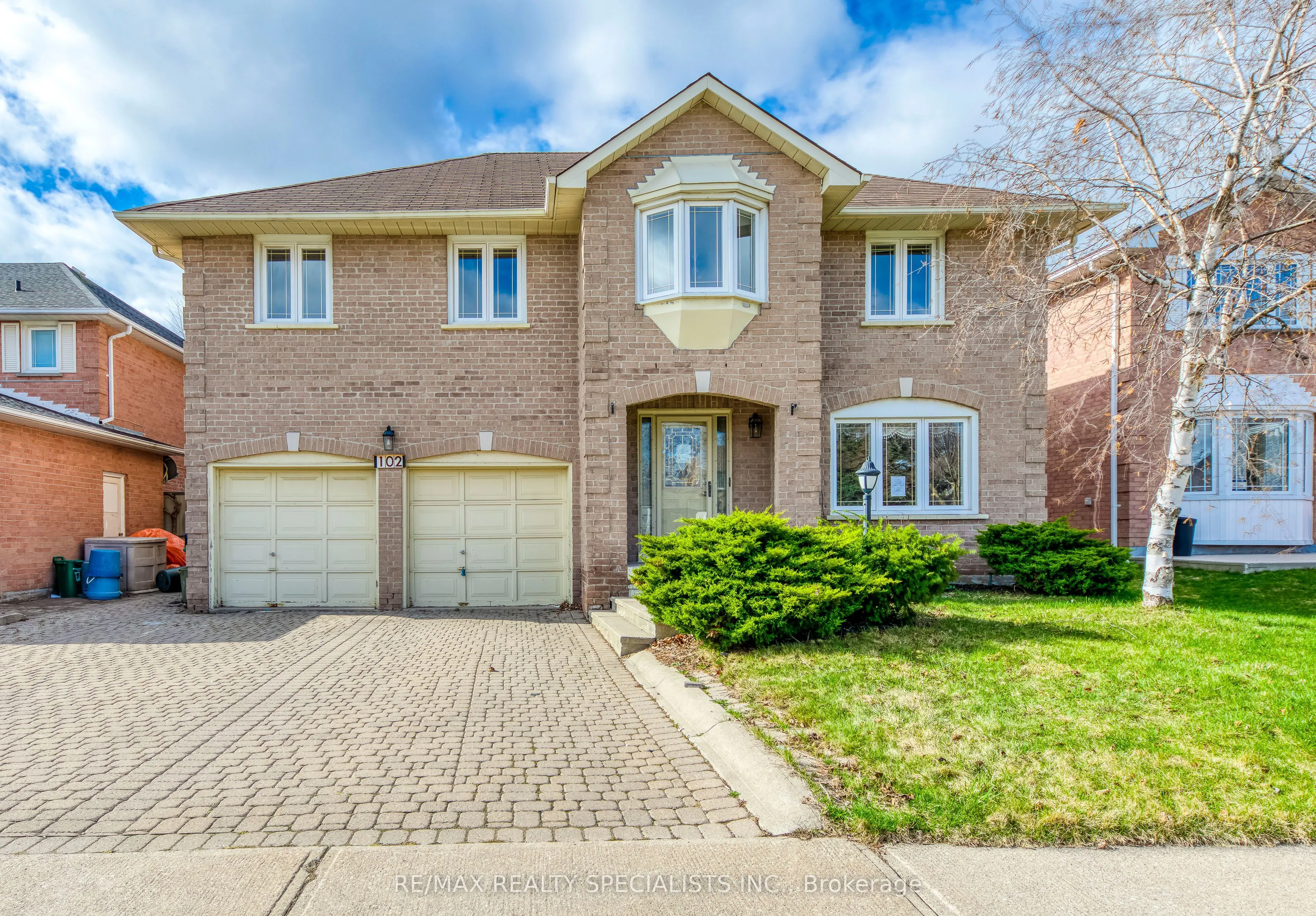 102 Sunforest Drive