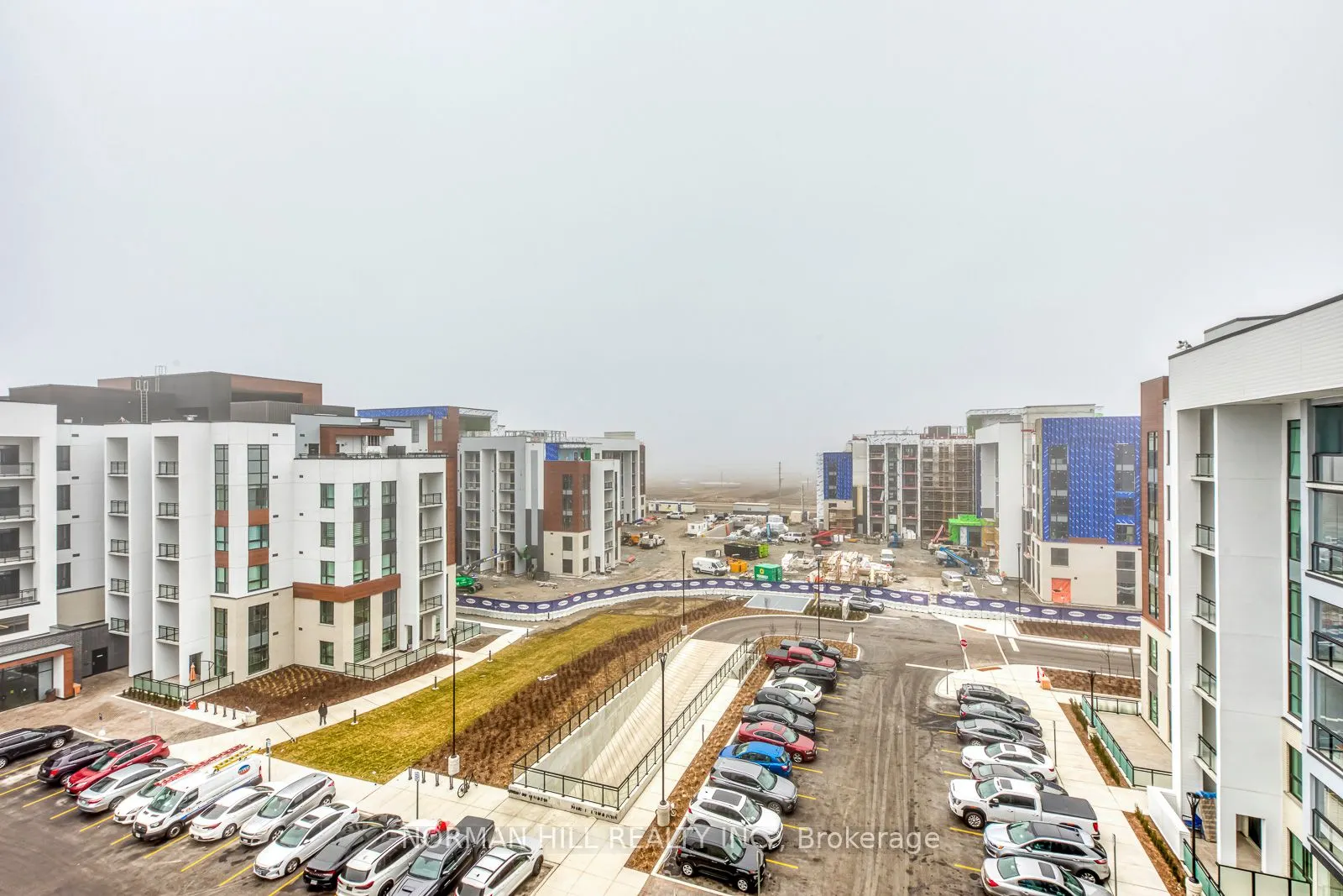 460 Gordon Krantz Avenue, #607