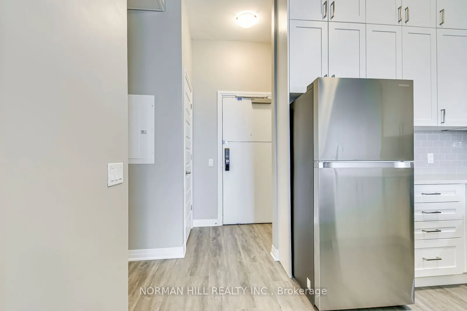 460 Gordon Krantz Avenue, #607