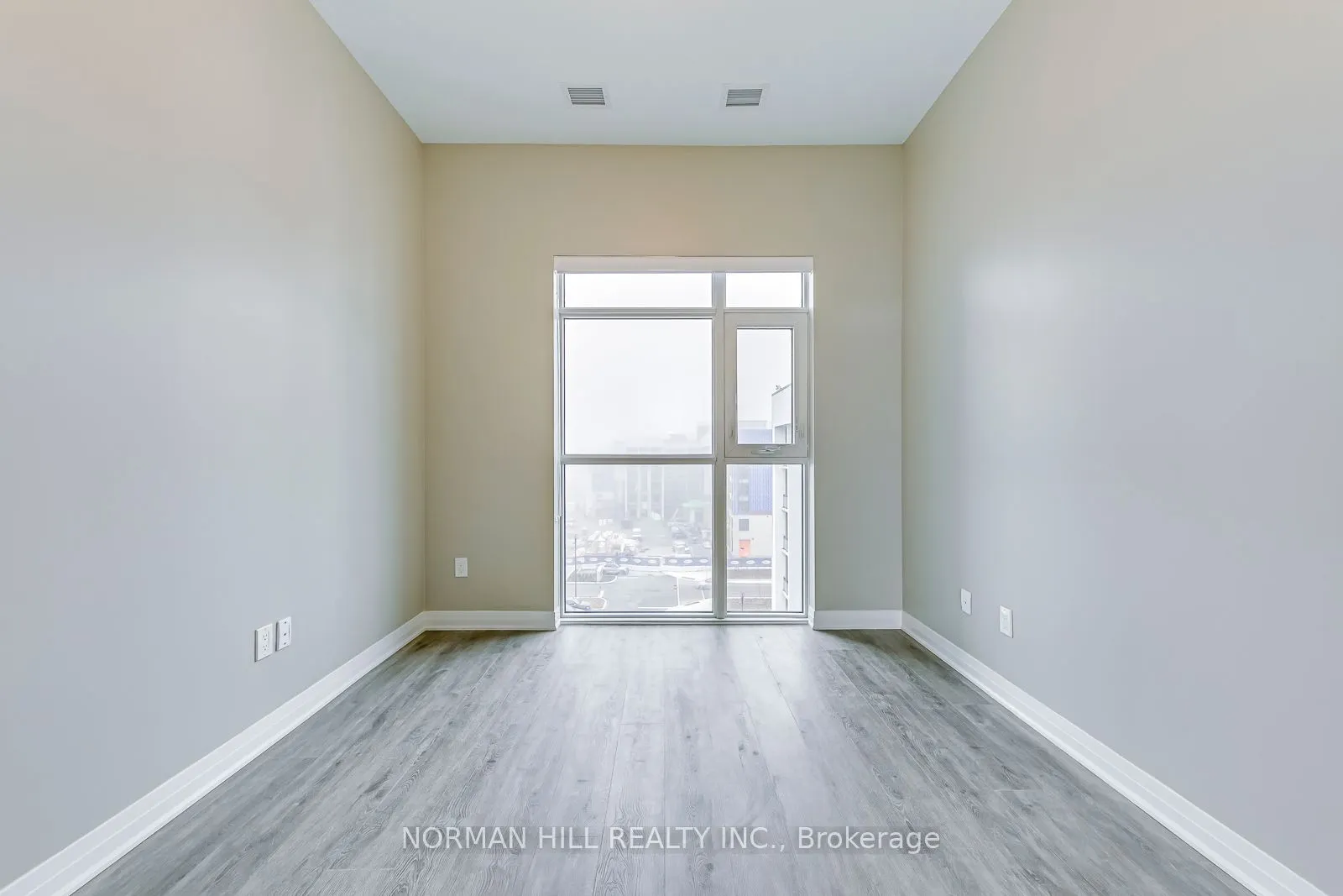 460 Gordon Krantz Avenue, #607