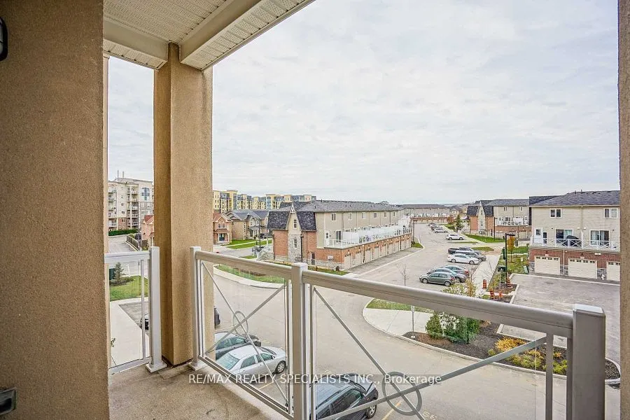 1360 COSTIGAN Road, #310