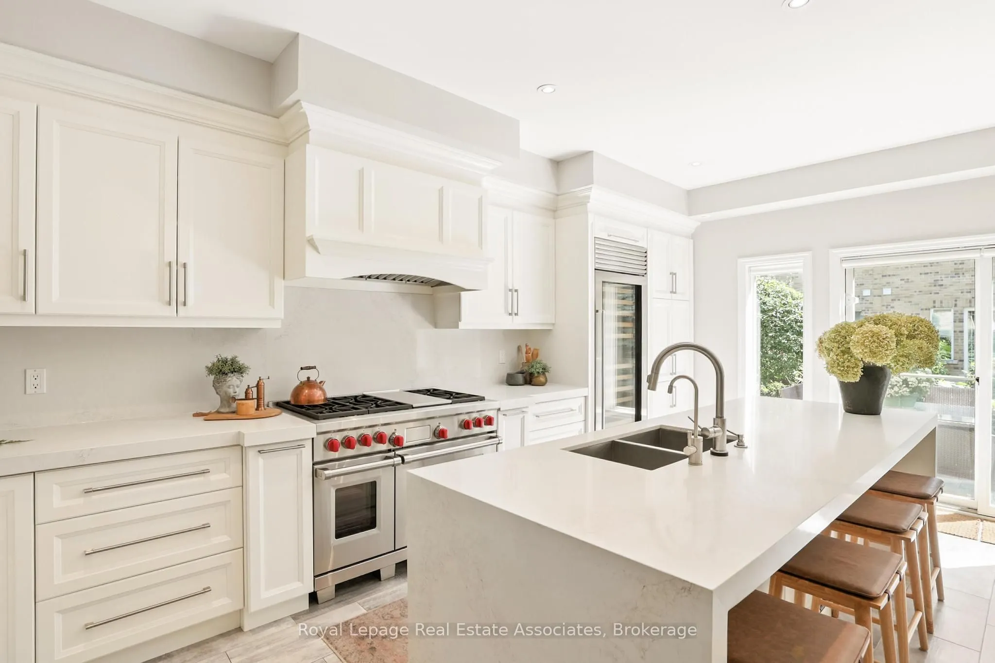 128 St Lawrence Drive, #38