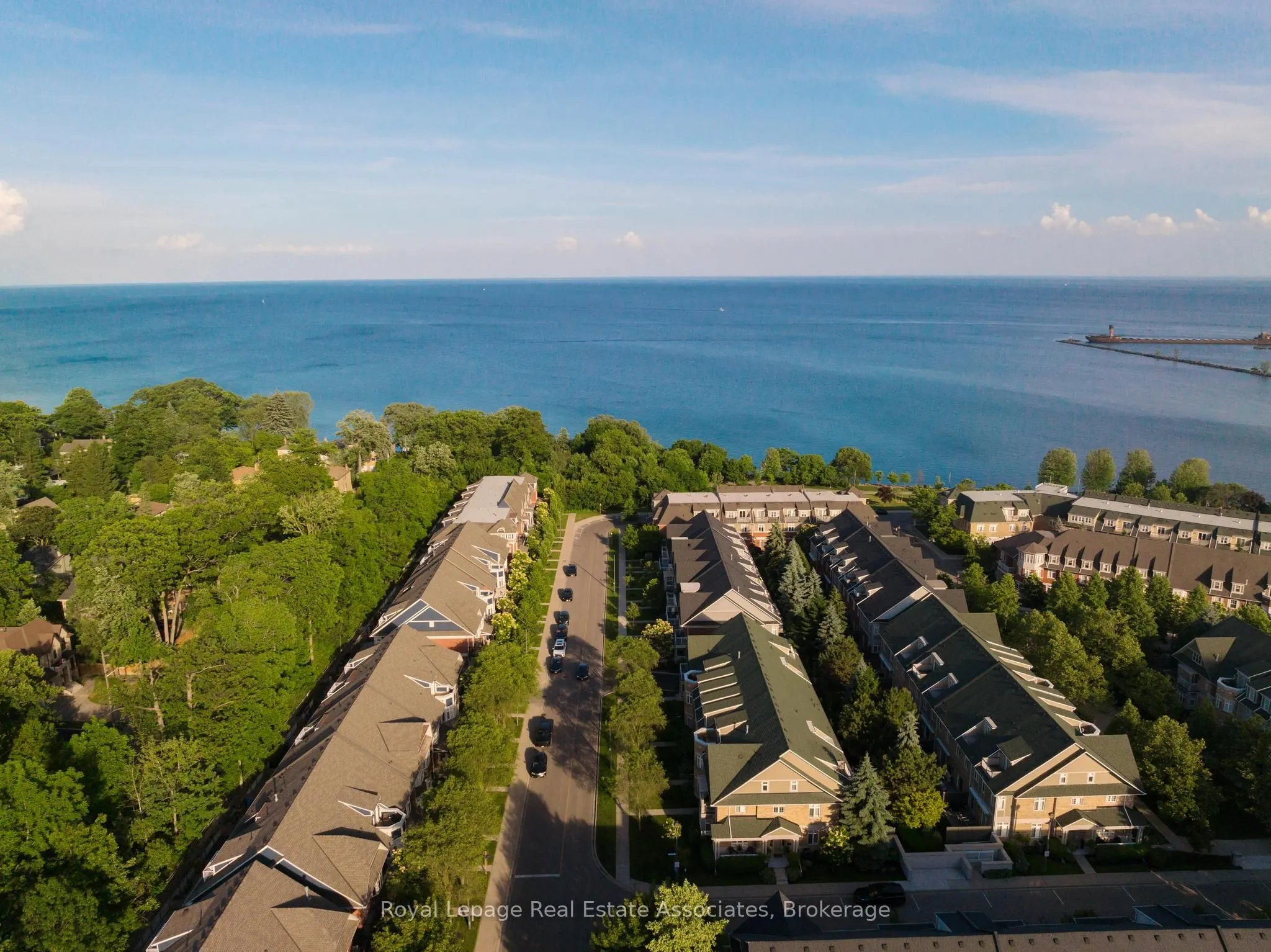 128 St Lawrence Drive, #38