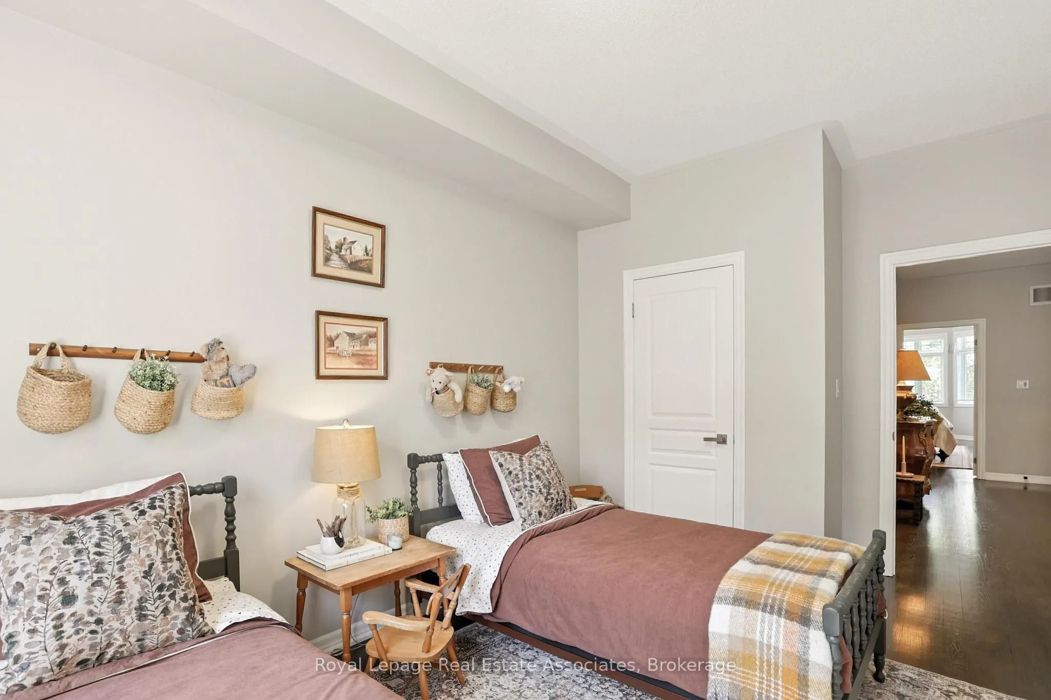 128 St Lawrence Drive, #38